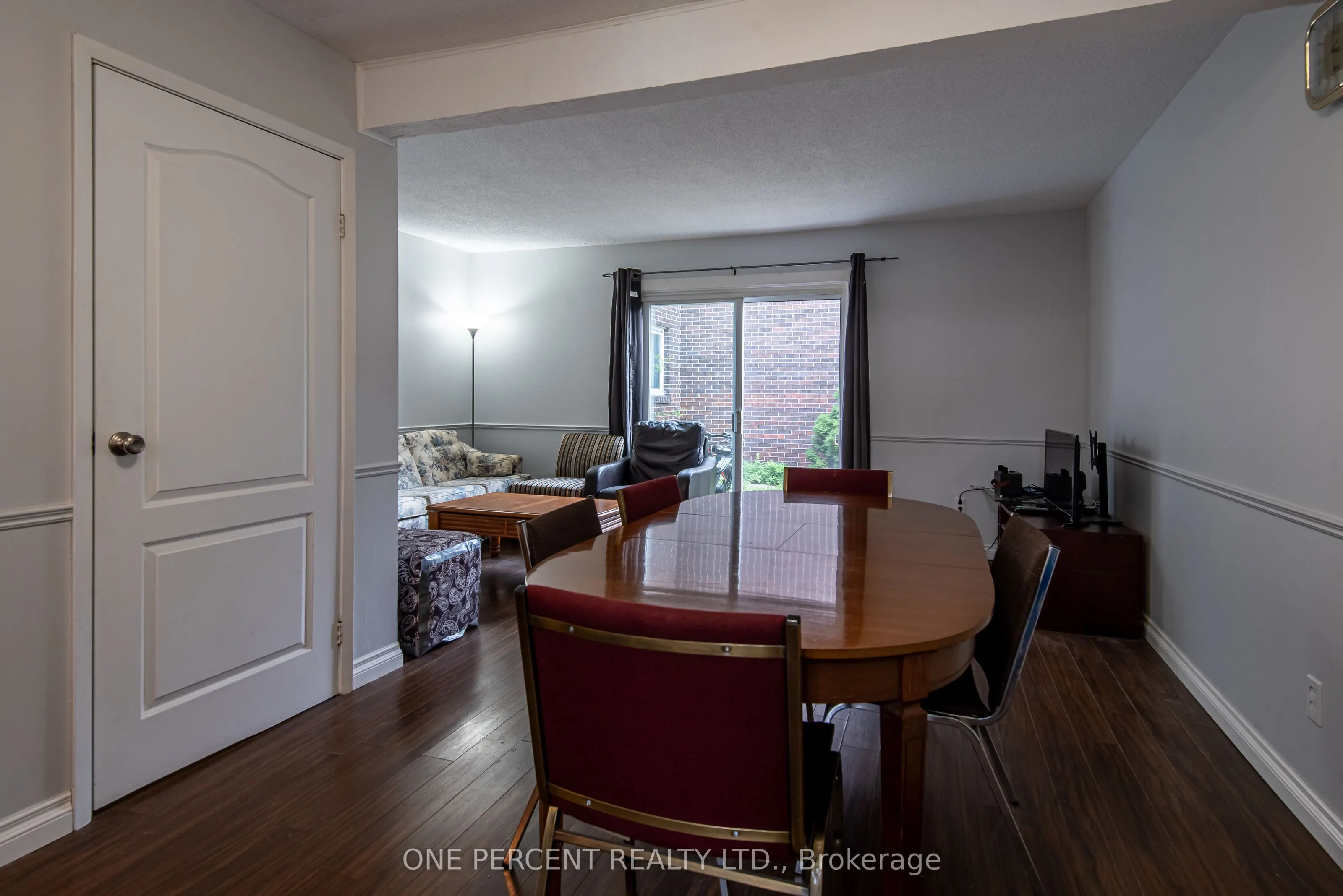 31 Greengate Road, #230