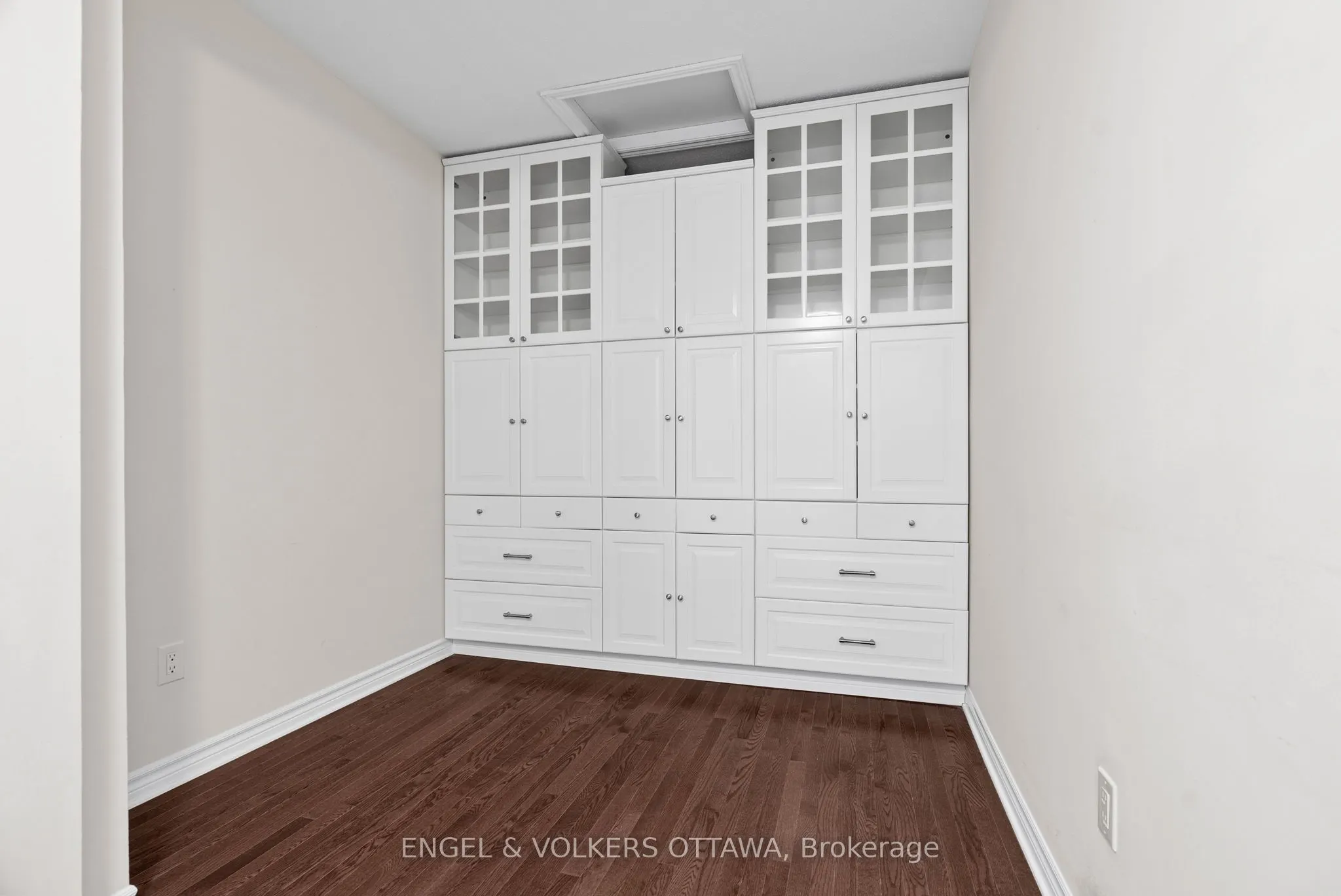 180 Guelph Private, #302
