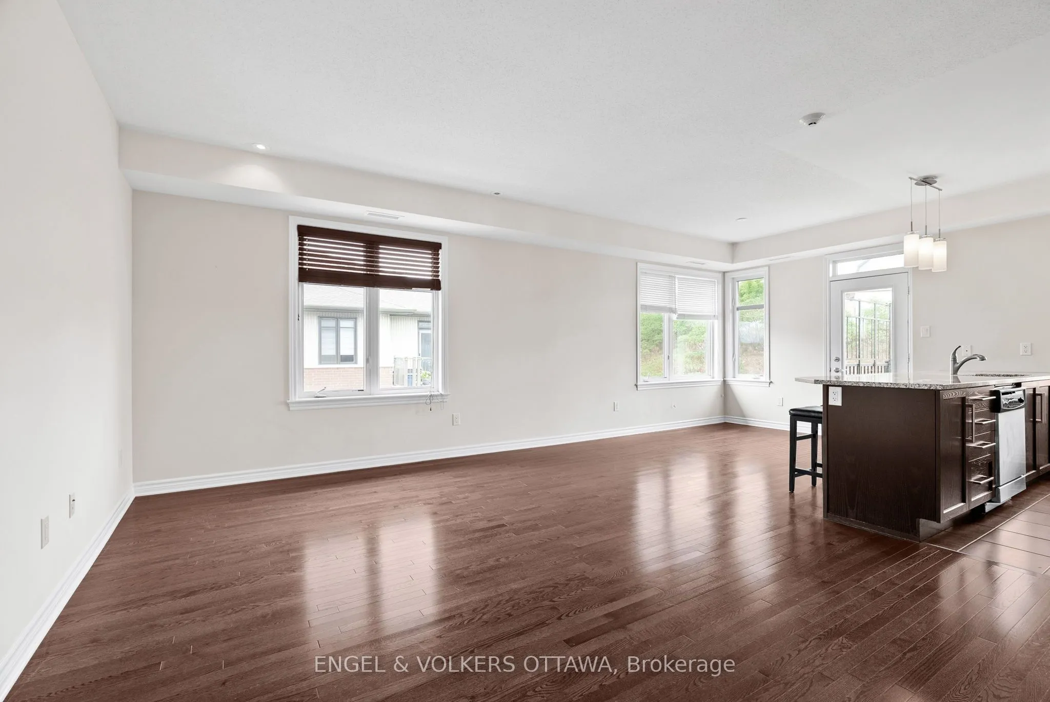 180 Guelph Private, #302