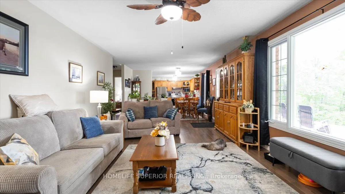 226 Lahey Road E