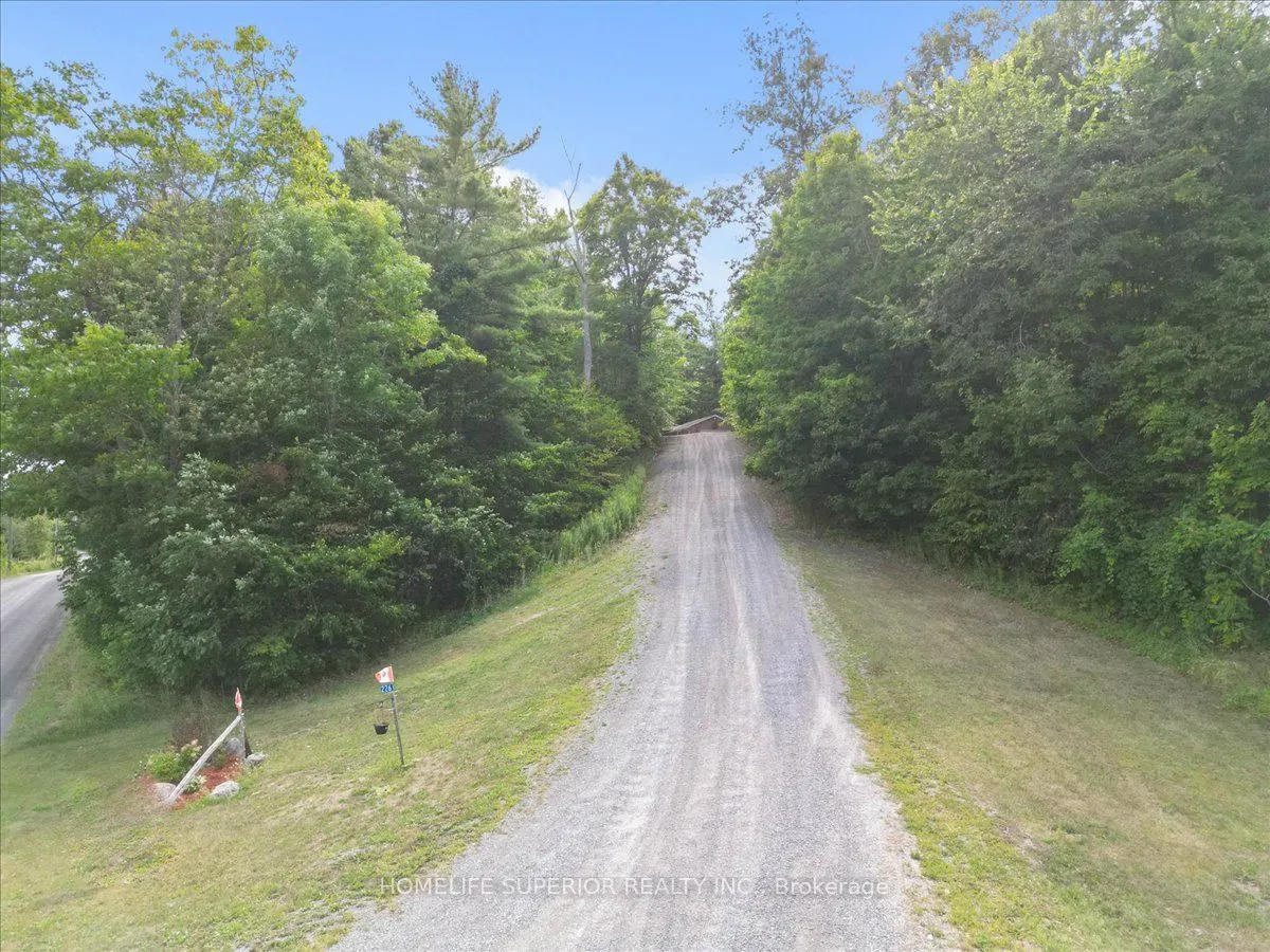 226 Lahey Road E