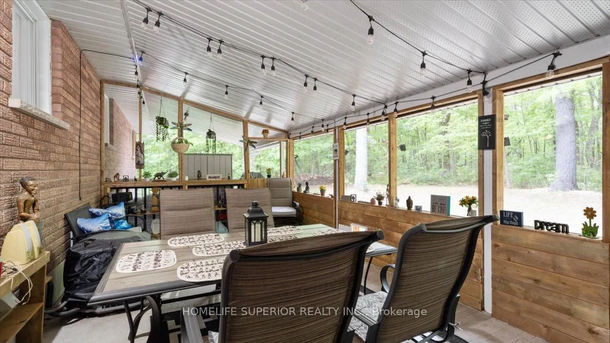 226 Lahey Road E
