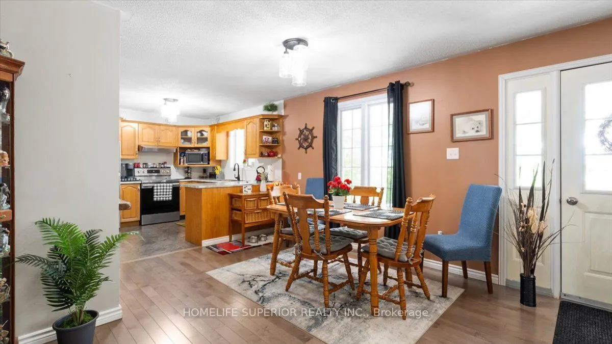 226 Lahey Road E