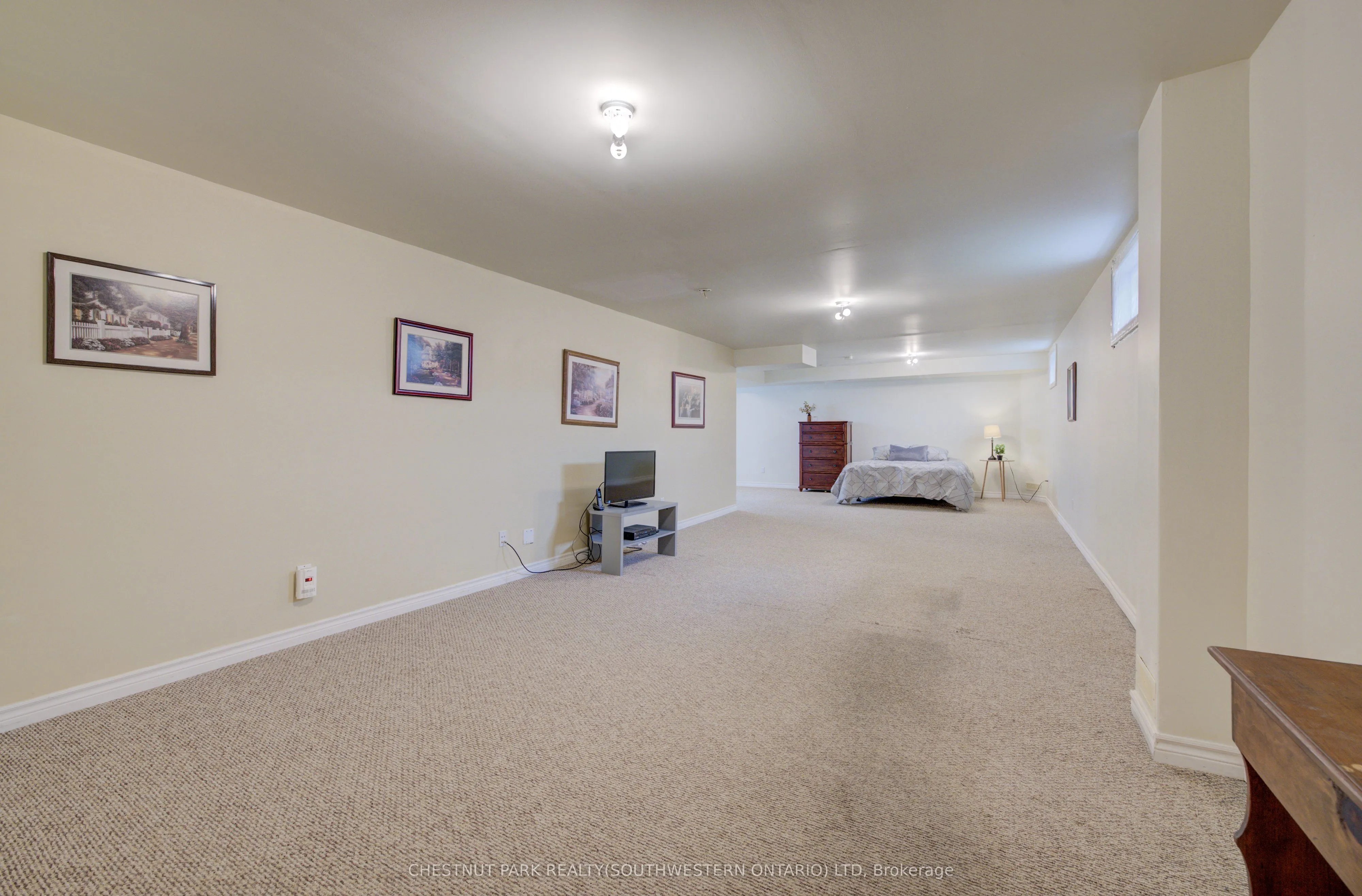 34 4th Avenue