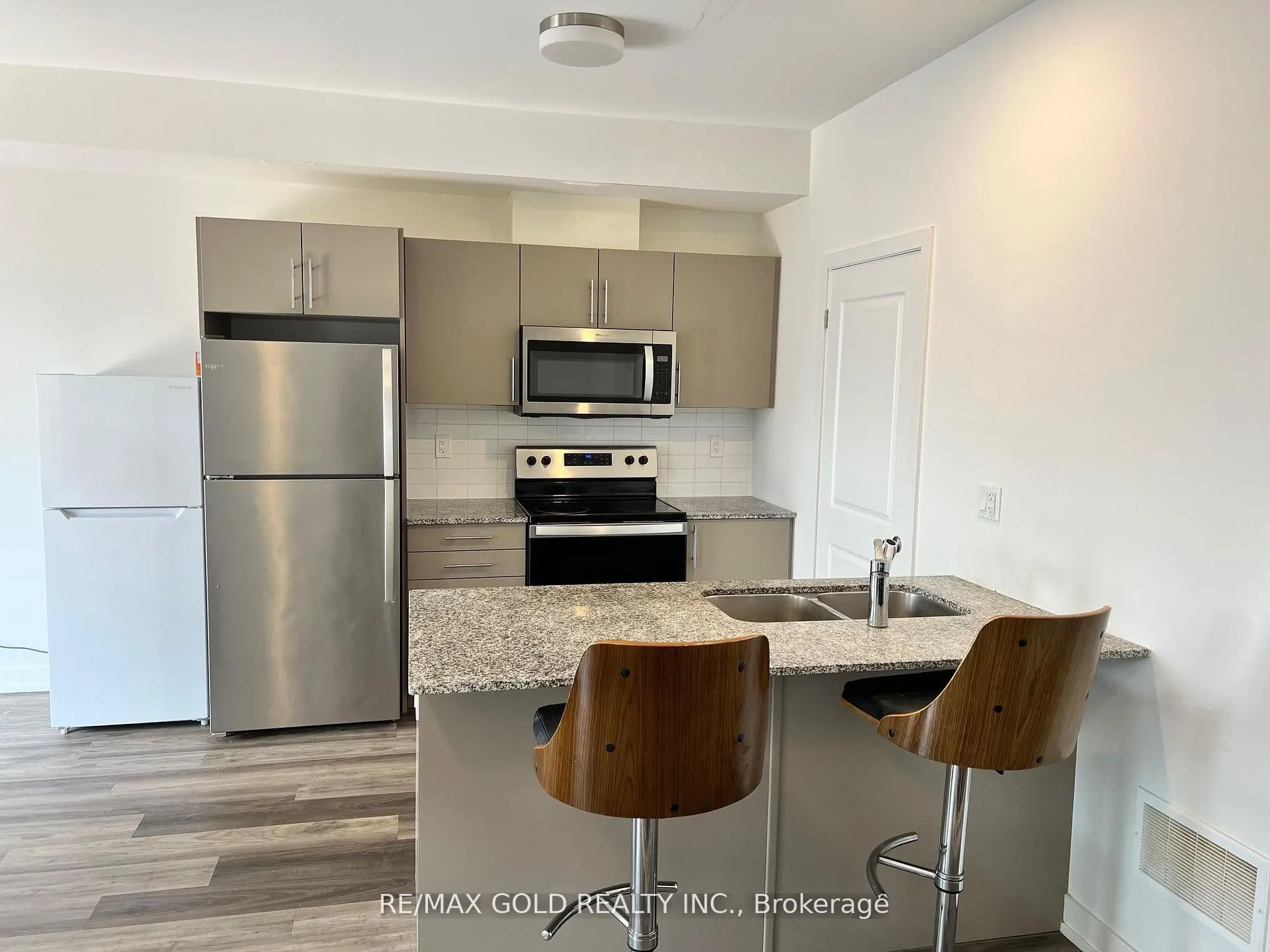 205 West Oak Trail, #44