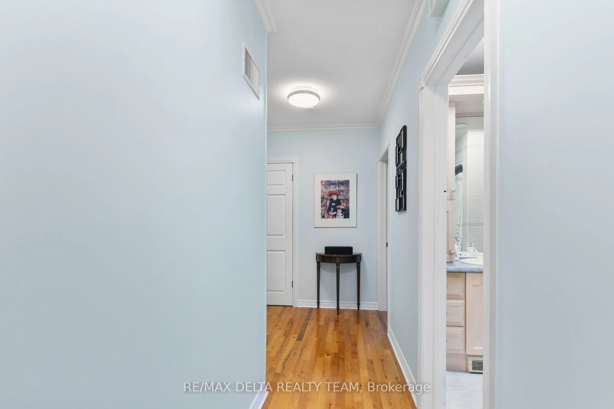 9 Lasalle Street