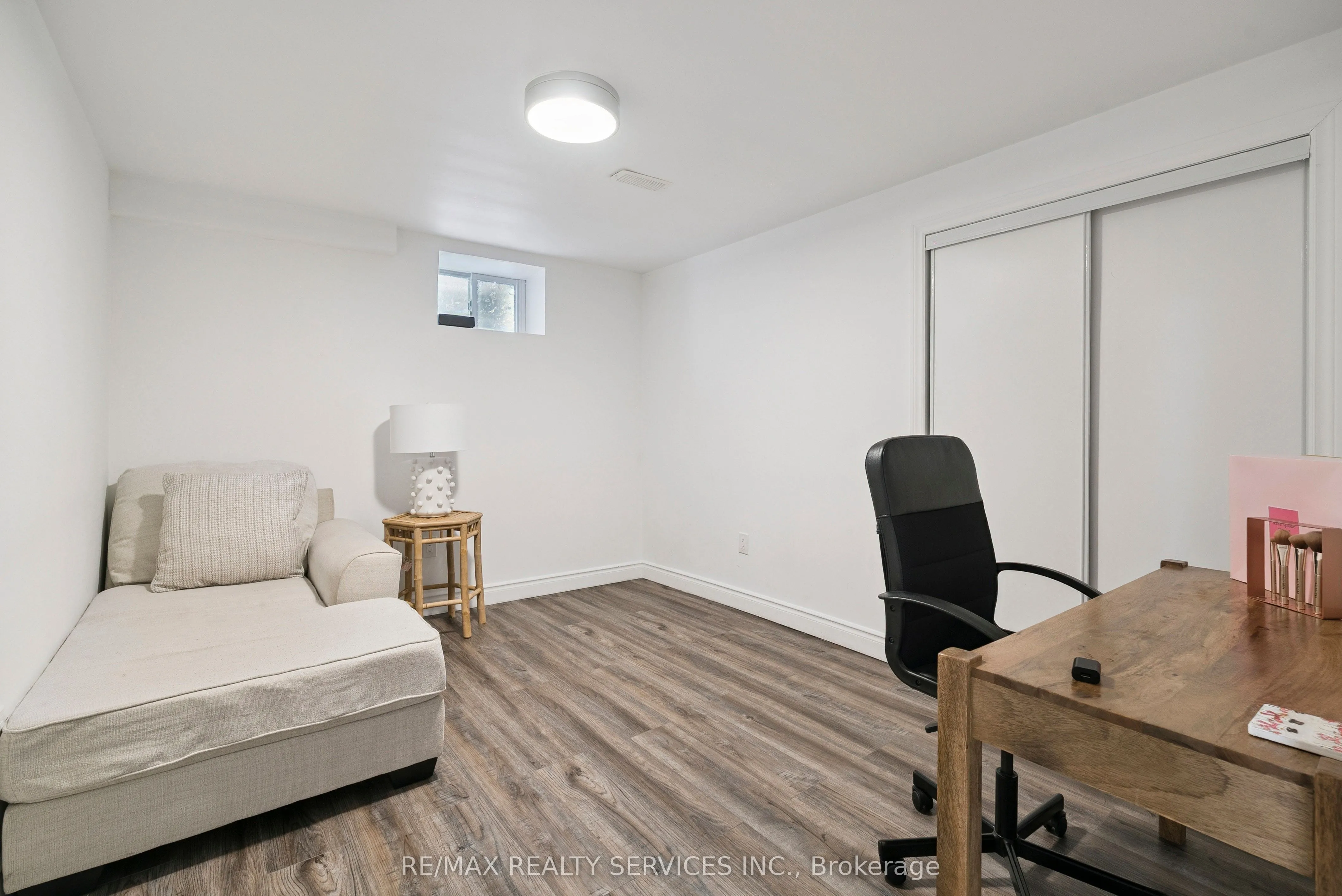 125 Morden Drive