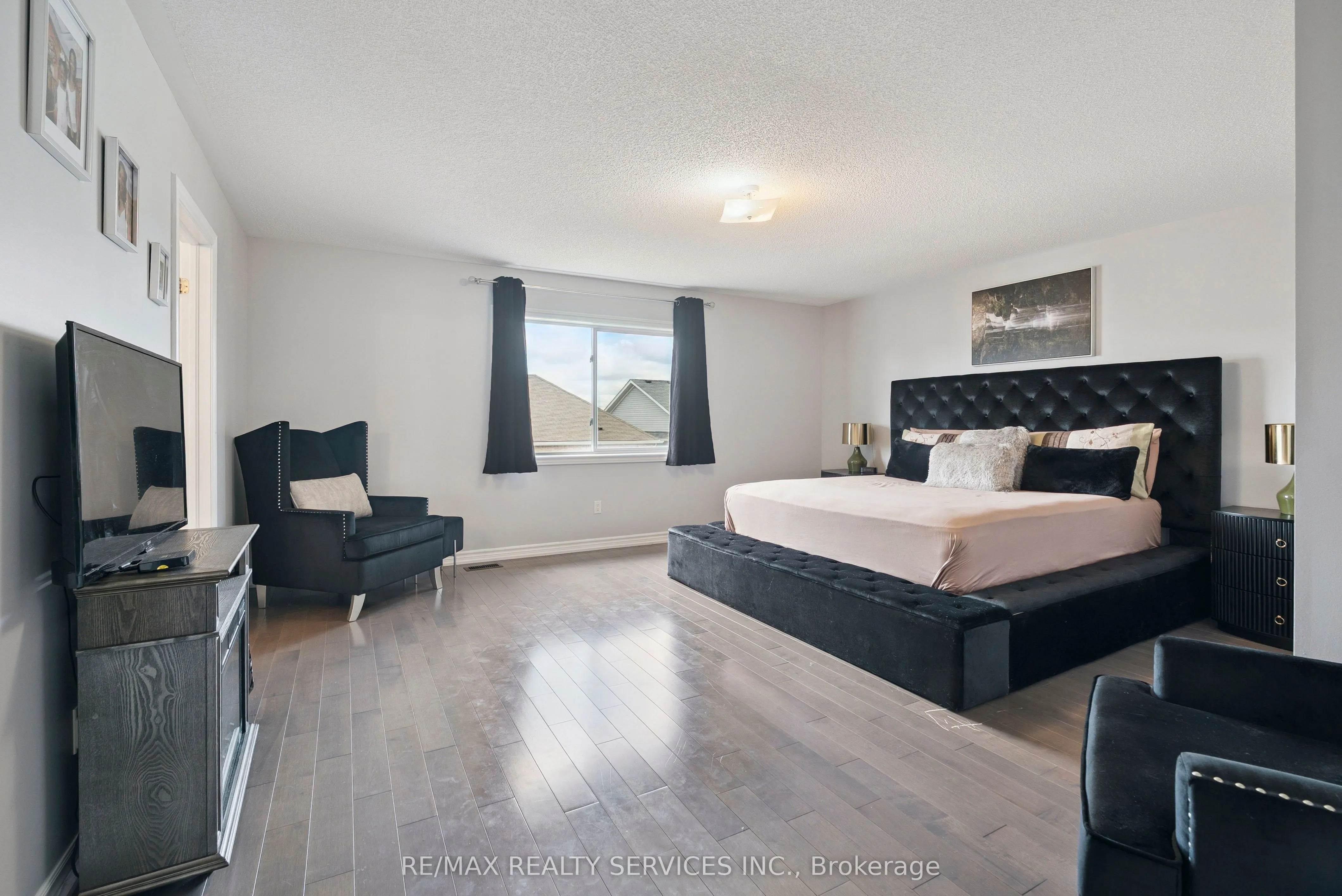 125 Morden Drive