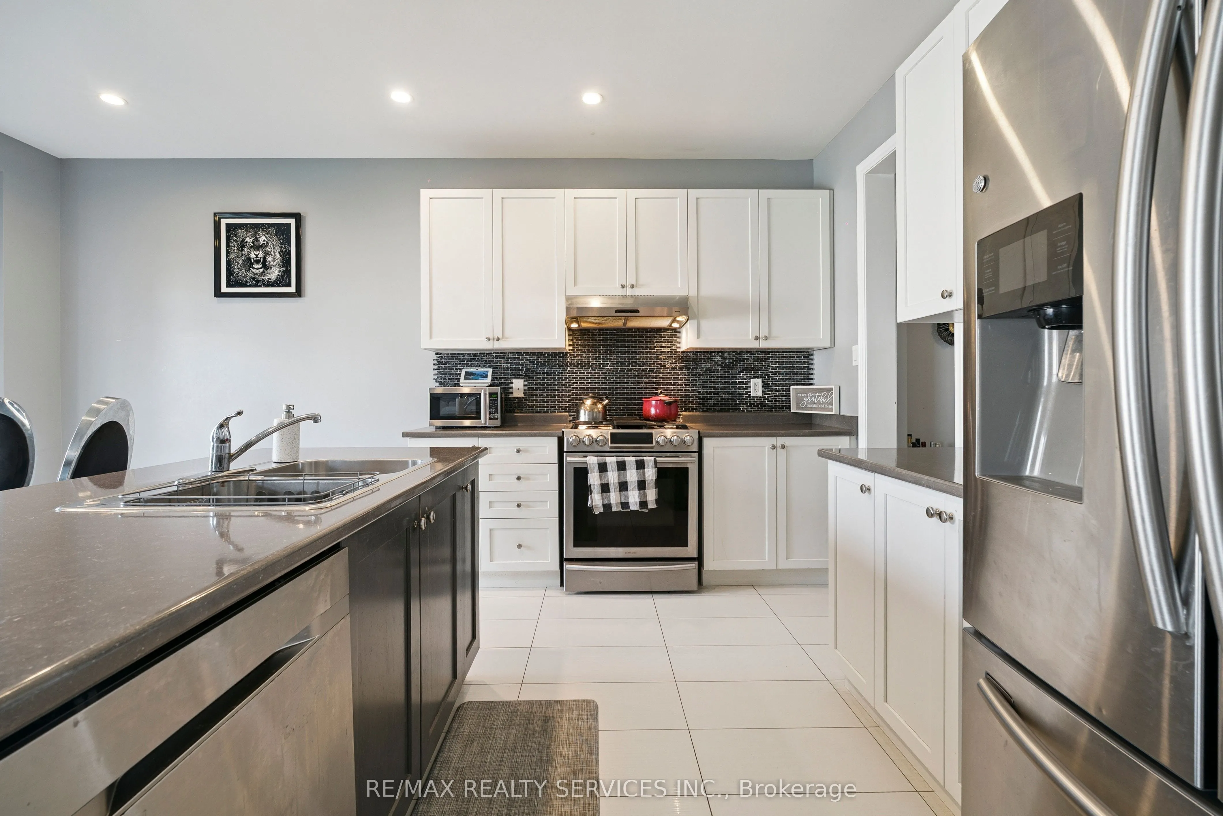 125 Morden Drive