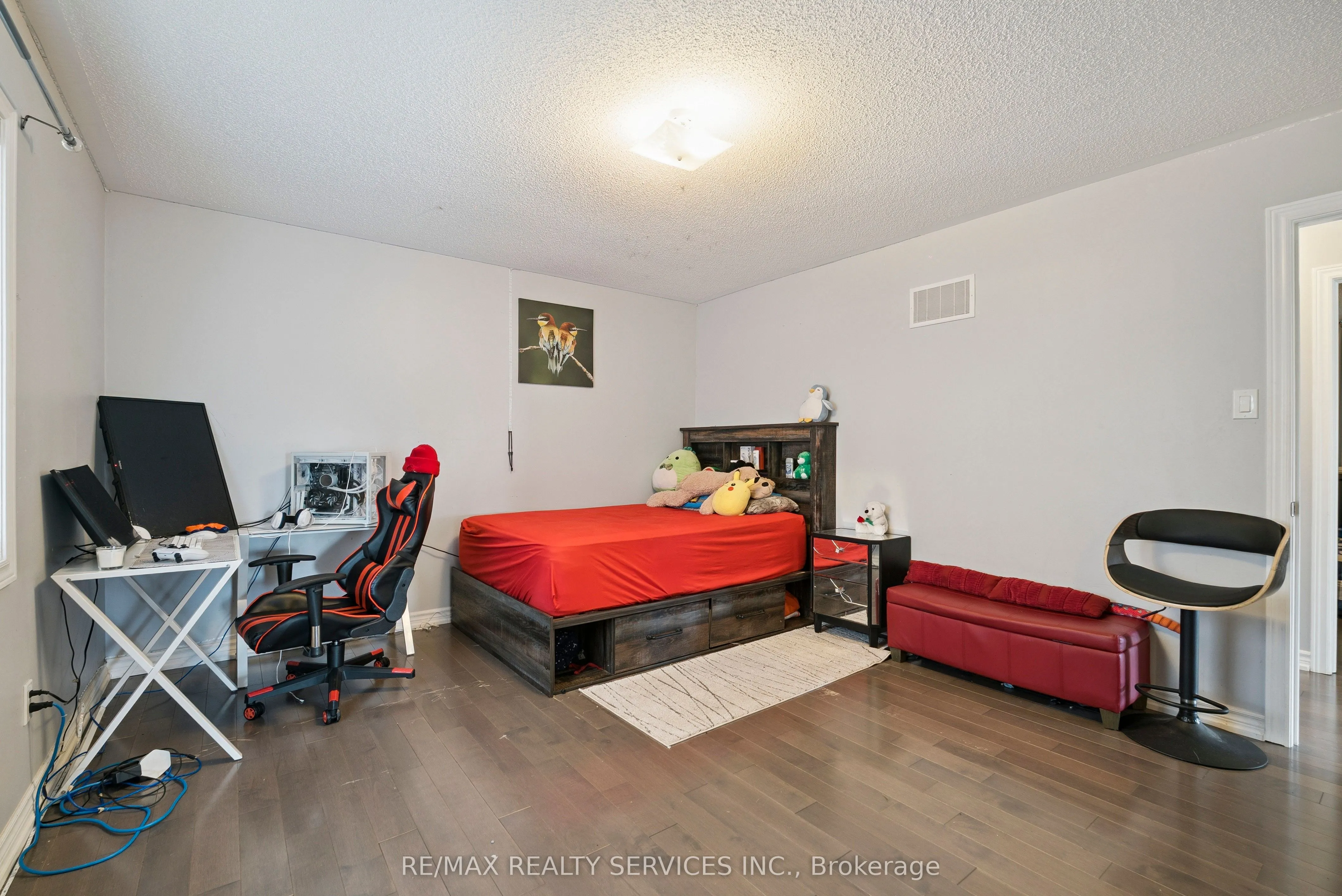 125 Morden Drive