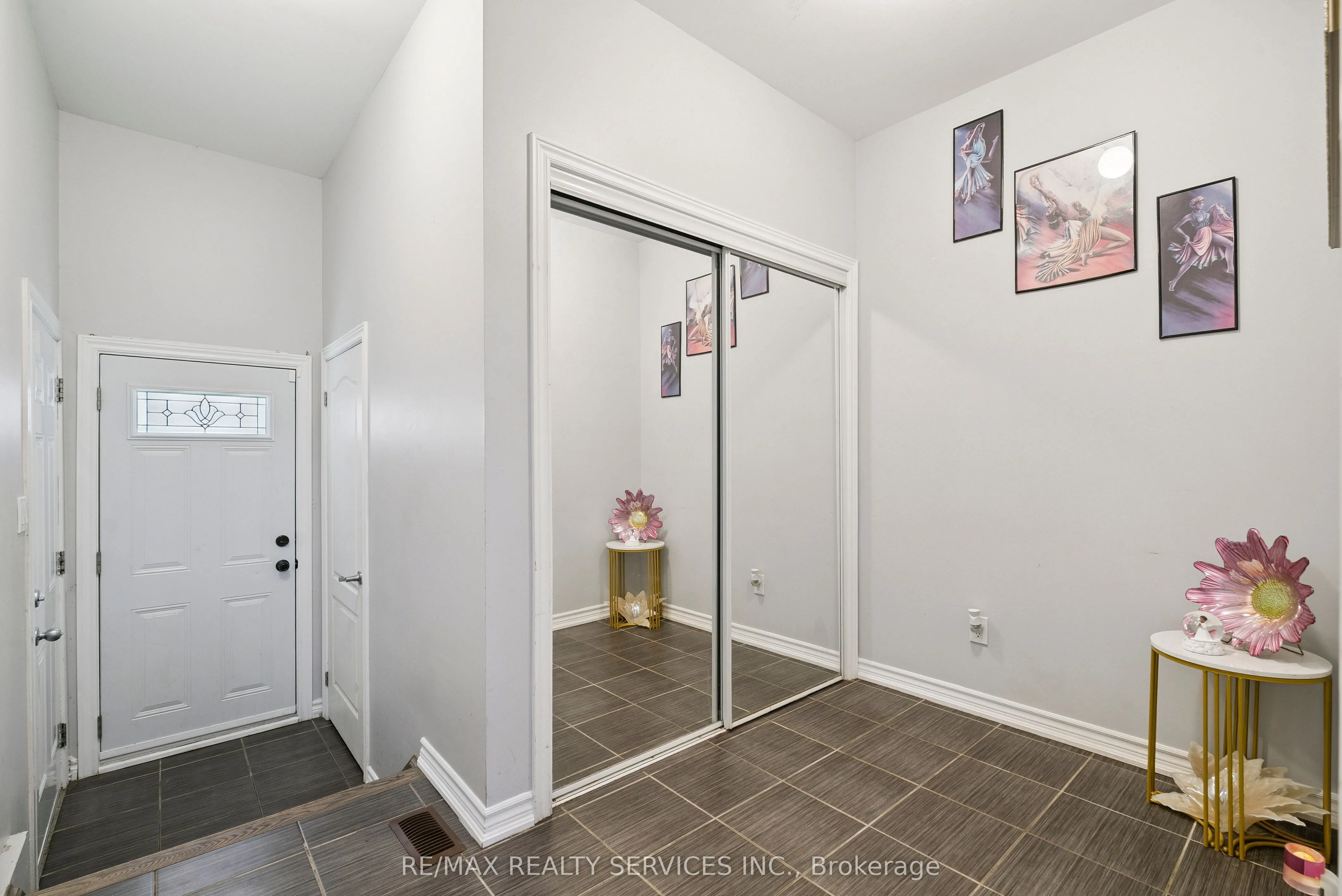 125 Morden Drive
