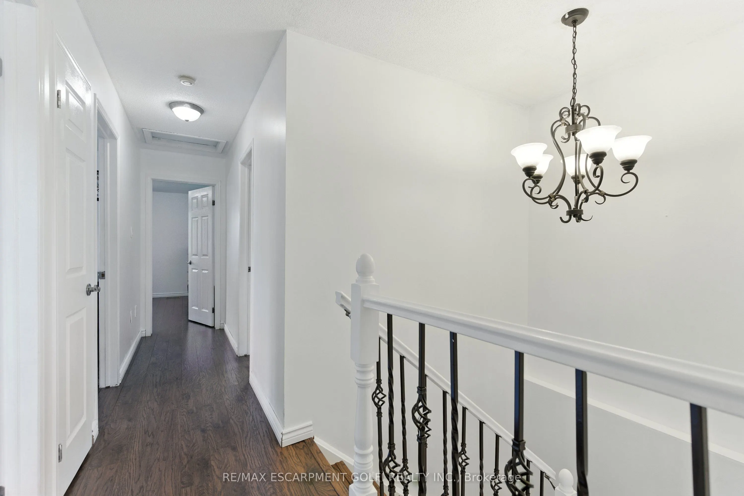 35 Jacqueline Boulevard