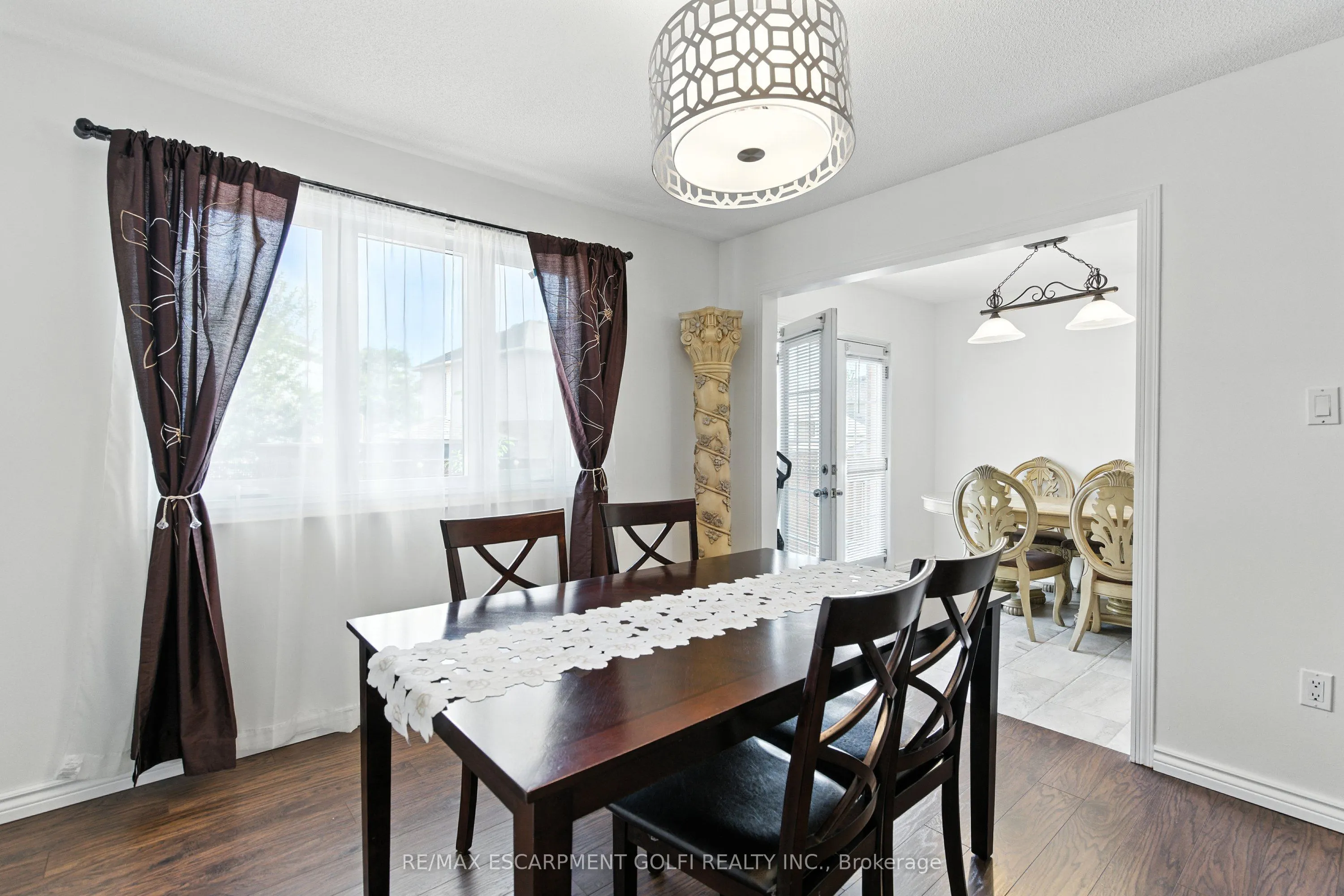 35 Jacqueline Boulevard