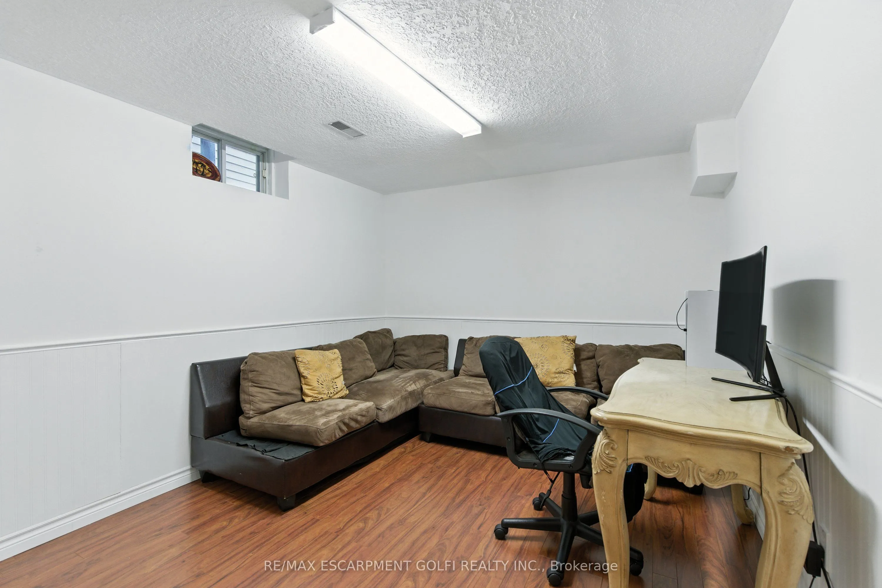 35 Jacqueline Boulevard