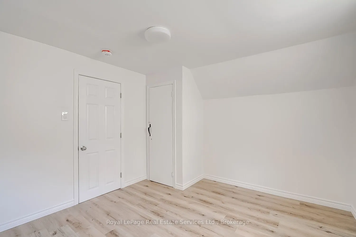 235 East 21st Street, #Main