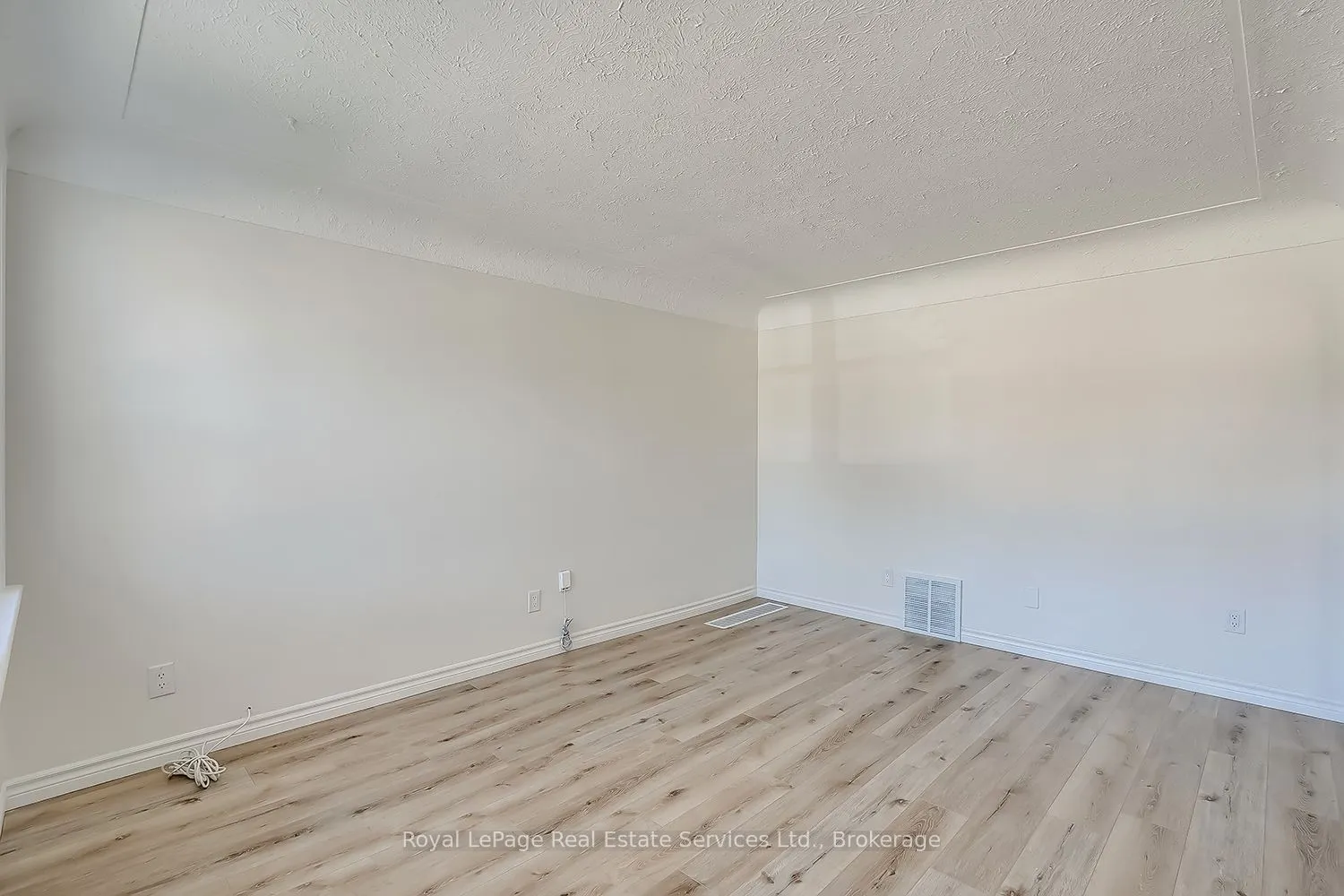 235 East 21st Street, #Main