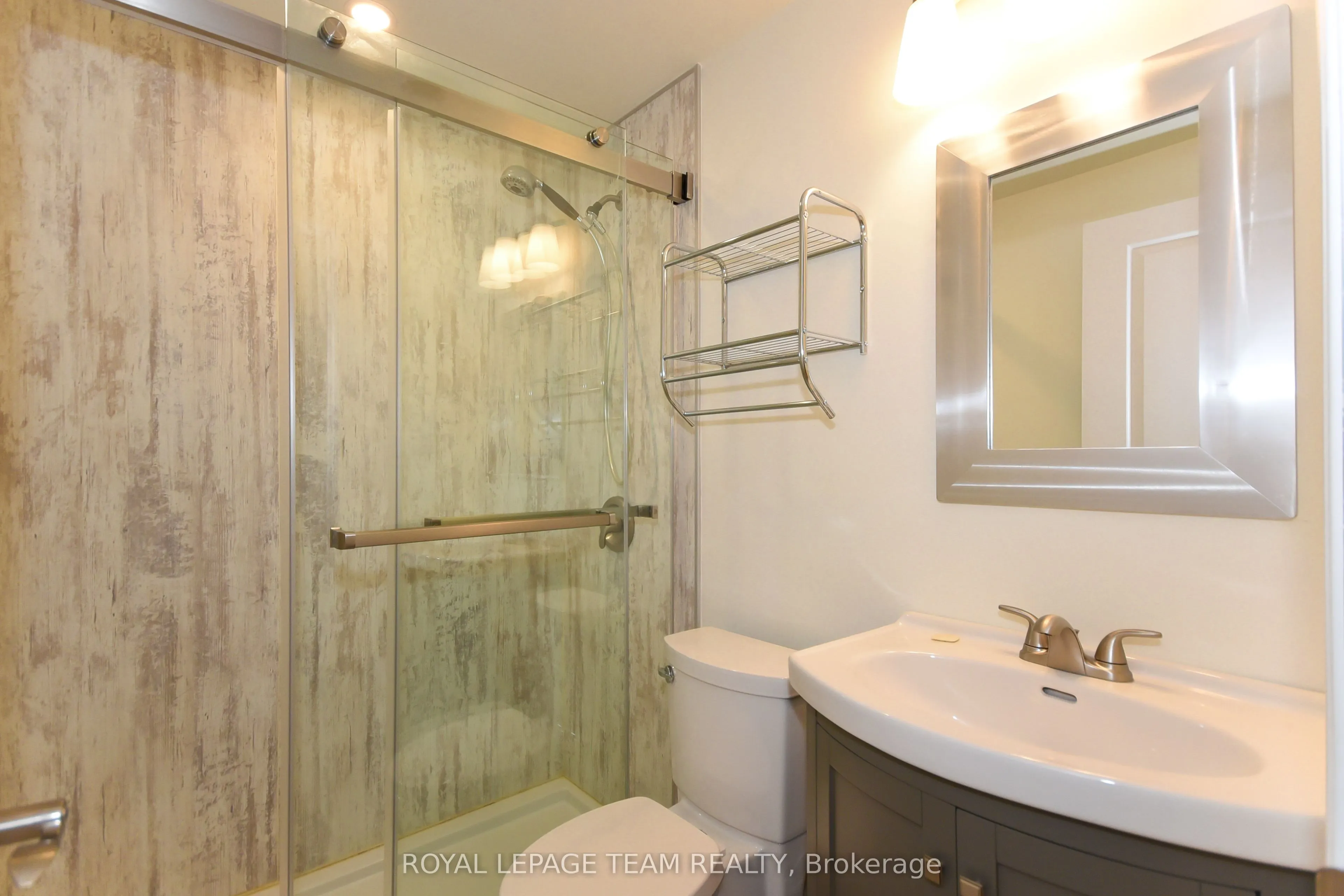 181 Oxford Street W