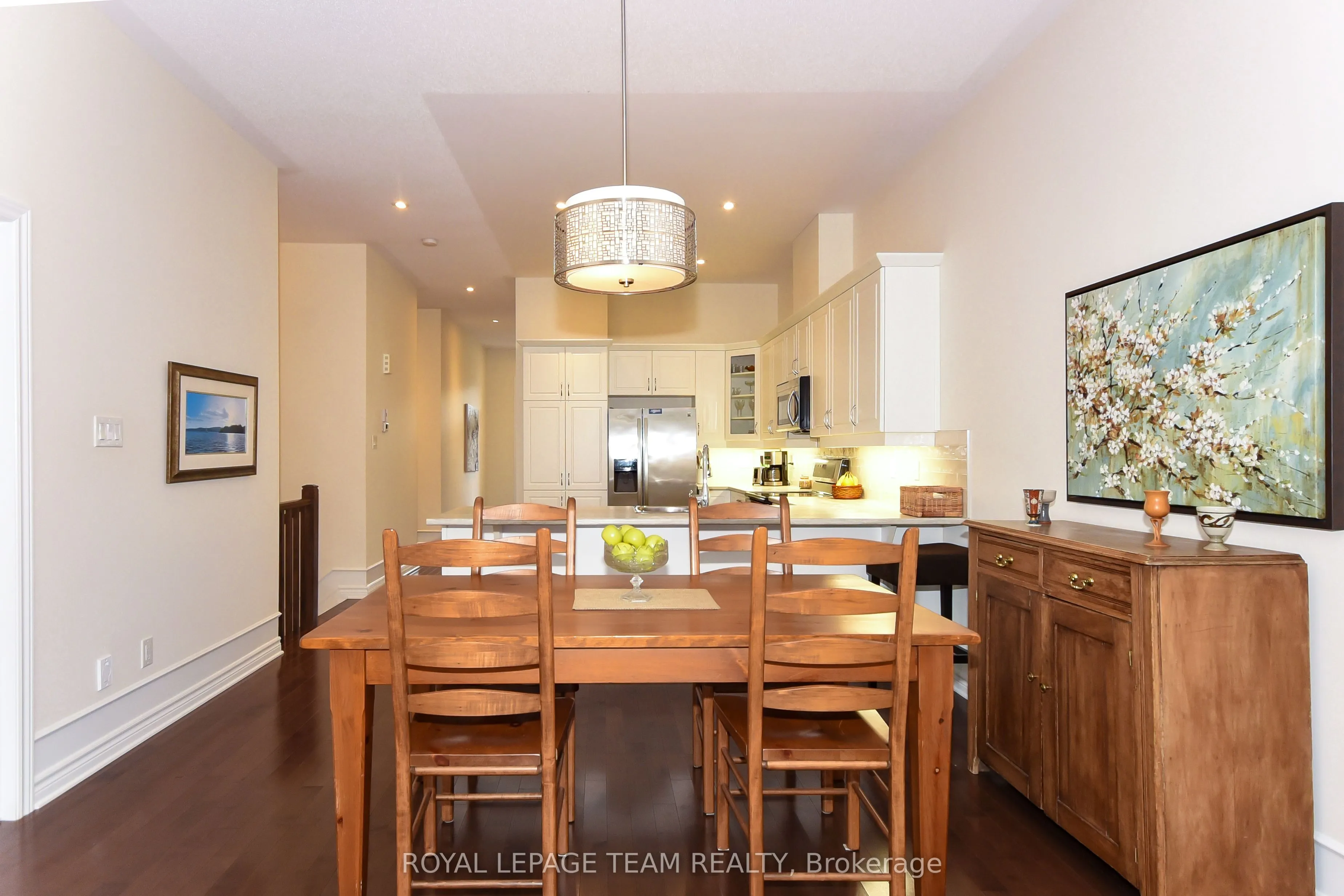 181 Oxford Street W