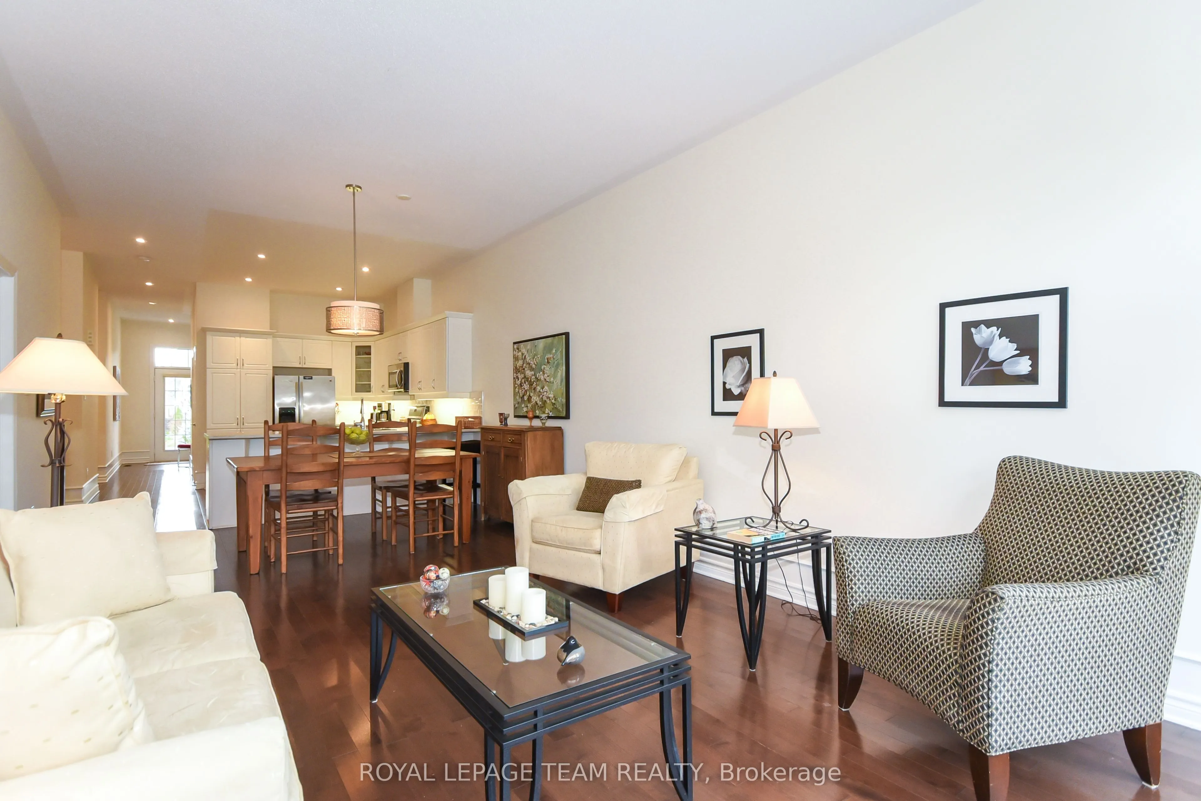 181 Oxford Street W