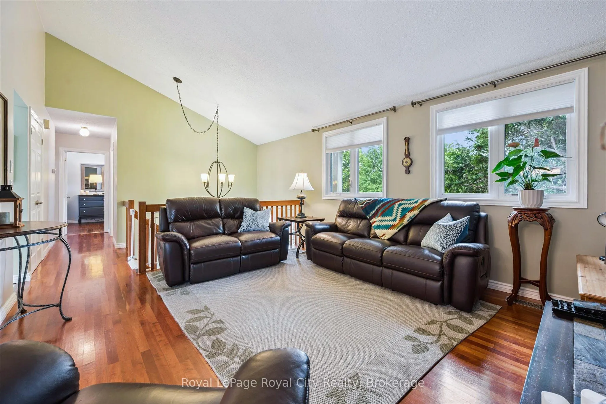 9 Dunhill Crescent
