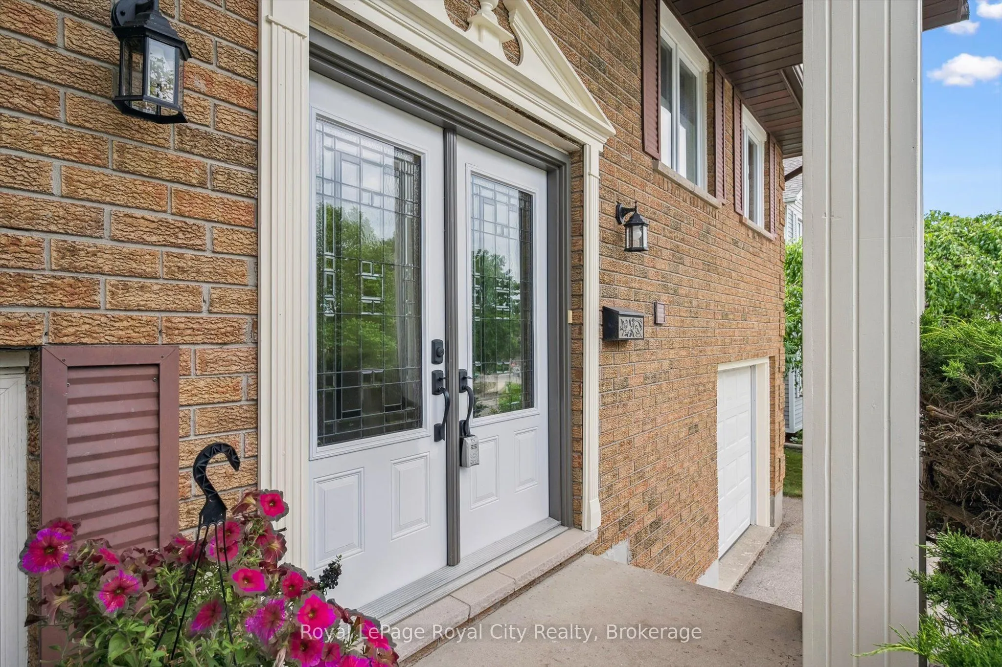 9 Dunhill Crescent
