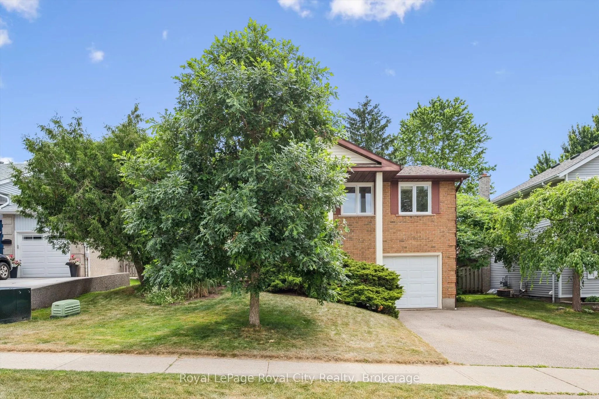 9 Dunhill Crescent