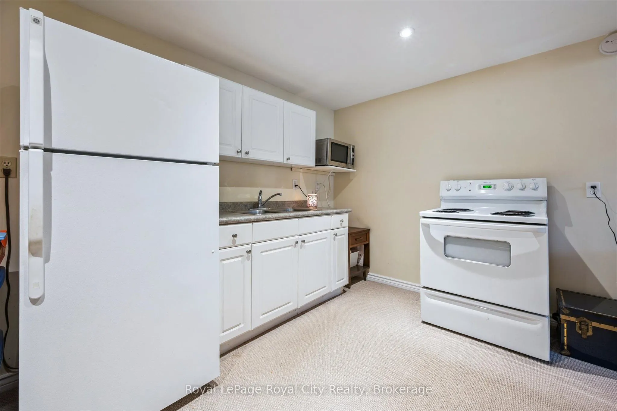 9 Dunhill Crescent