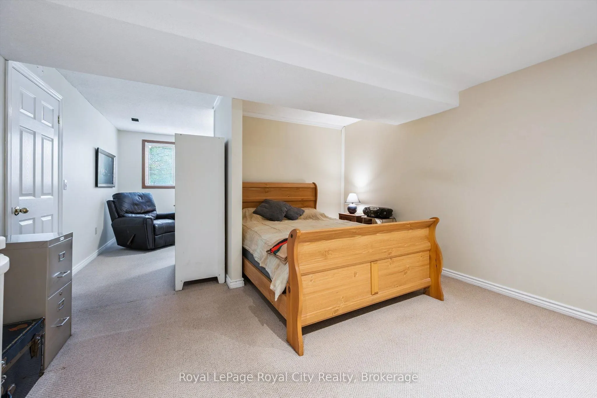 9 Dunhill Crescent