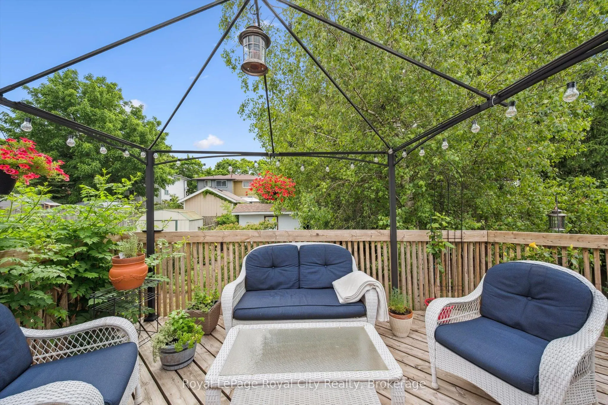 9 Dunhill Crescent
