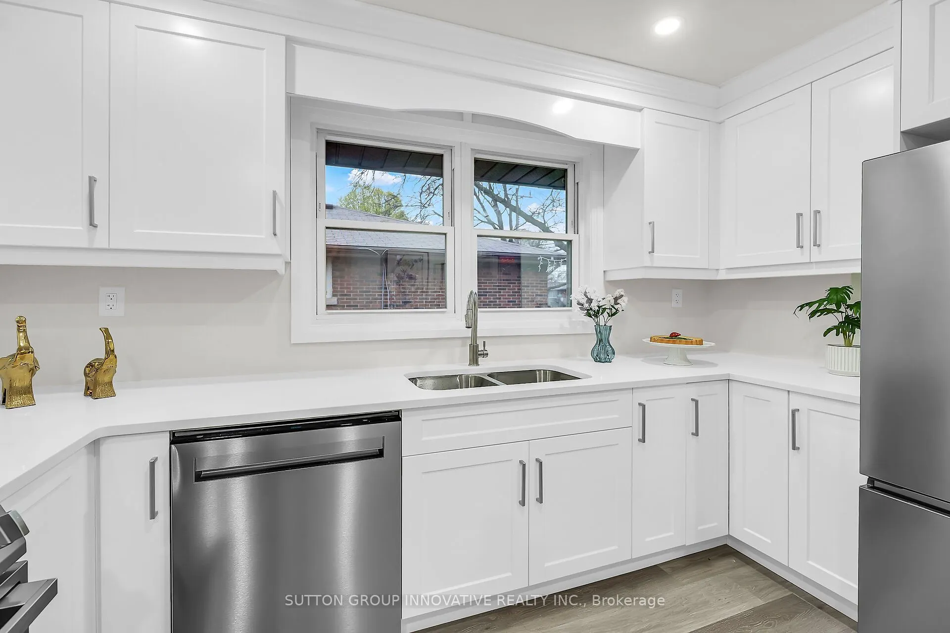 115 McElroy Road E