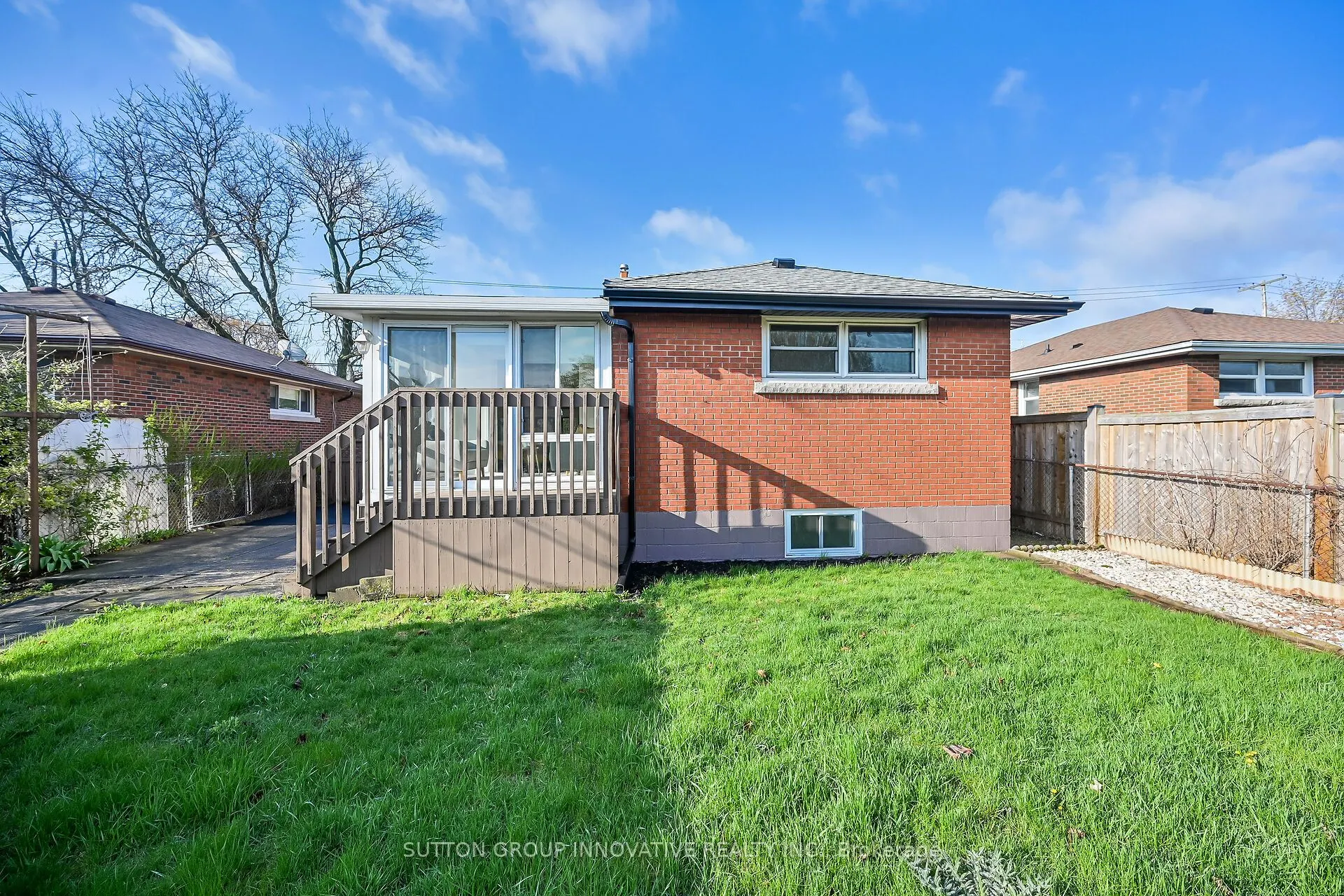 115 McElroy Road E