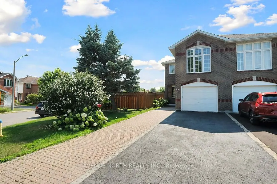 59 Splinter Crescent