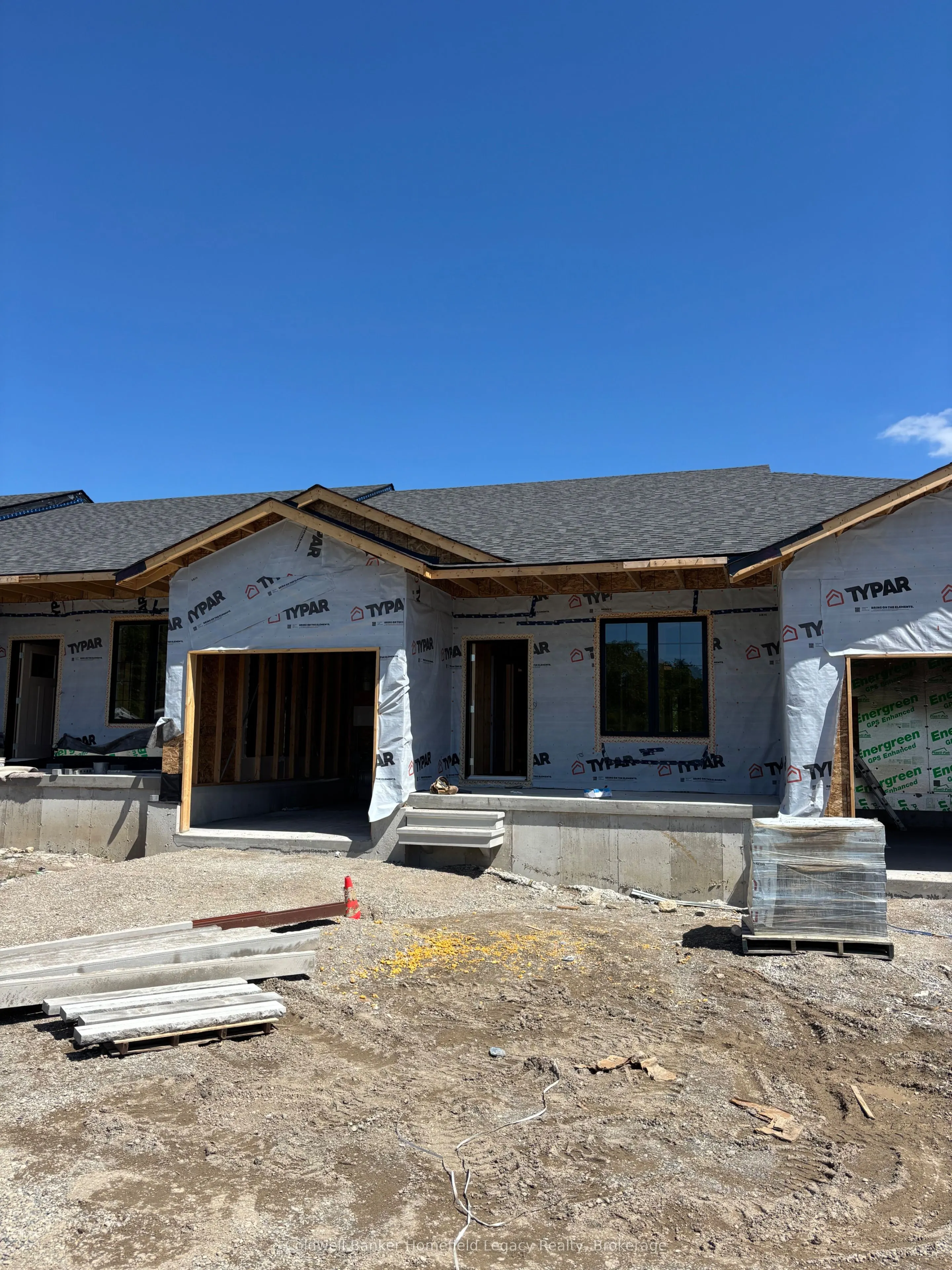 10-165 Egan Avenue N, #10