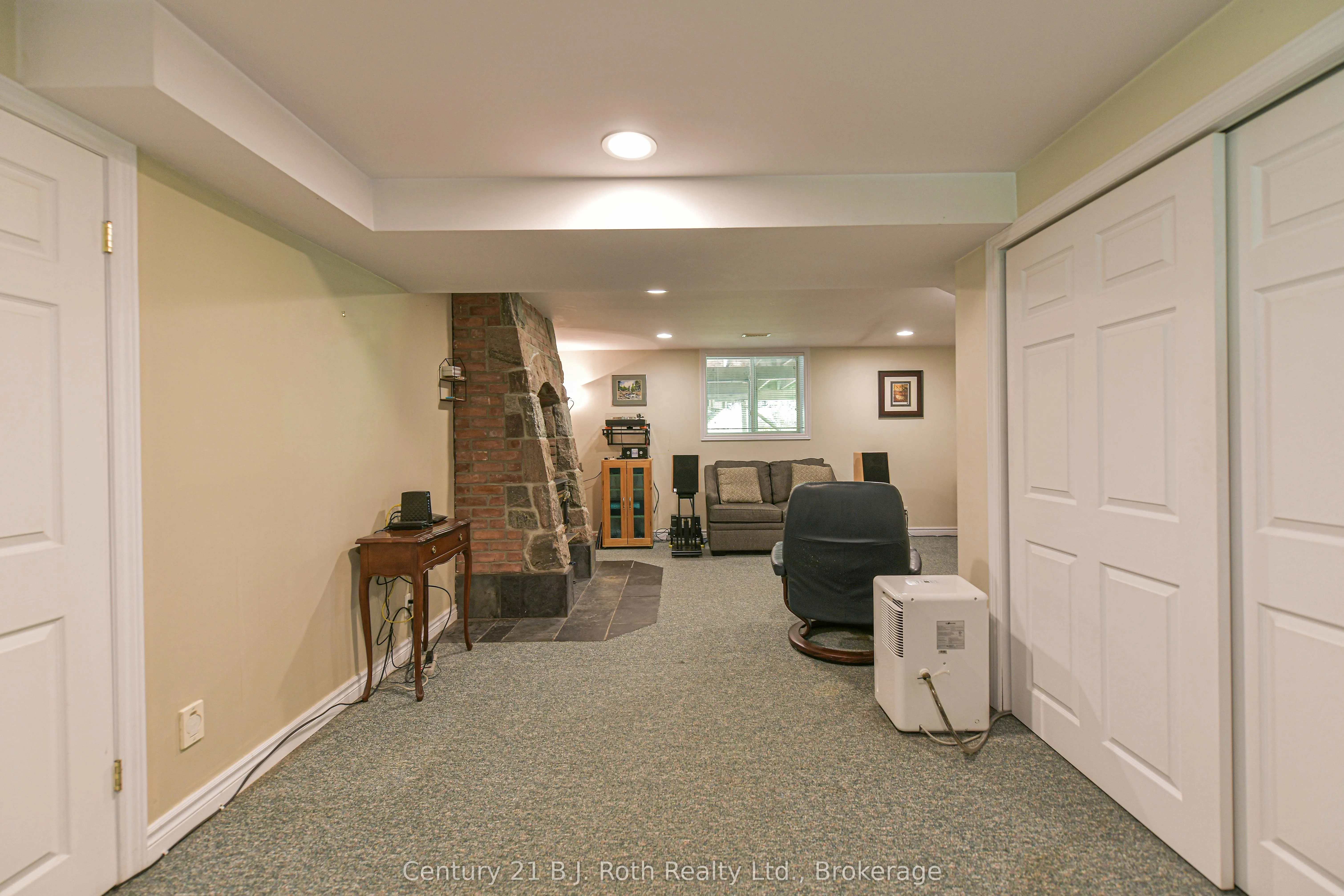 2289 Southwood Road