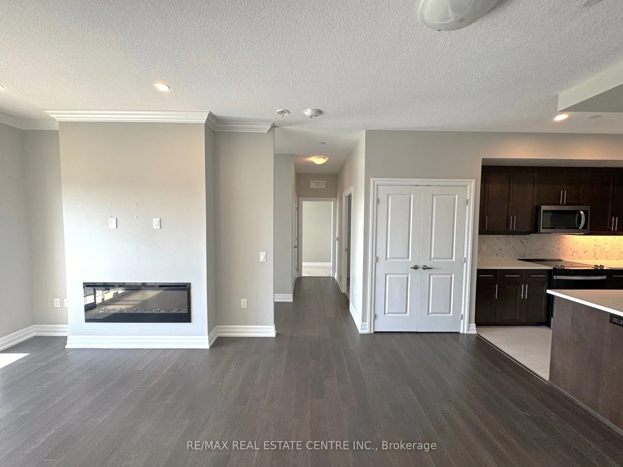 1880 Gordon Street, #1003