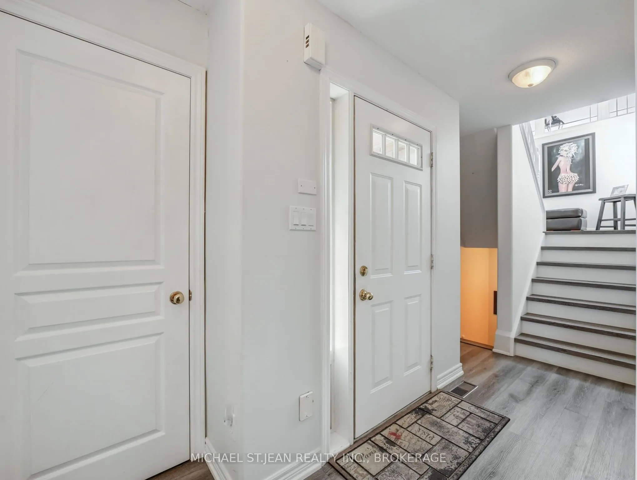 242 Upper Mount Albion Road, #19