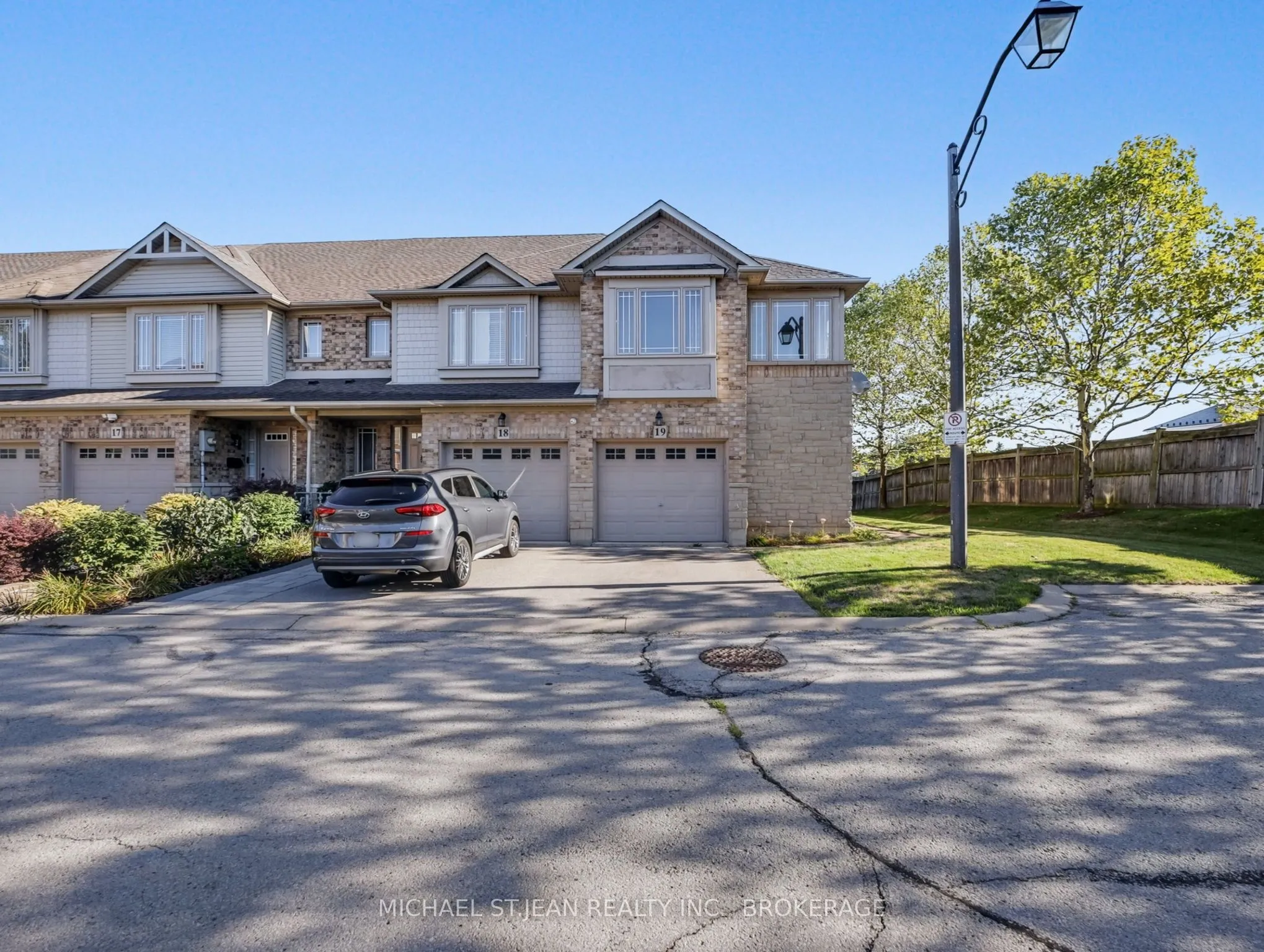 242 Upper Mount Albion Road, #19
