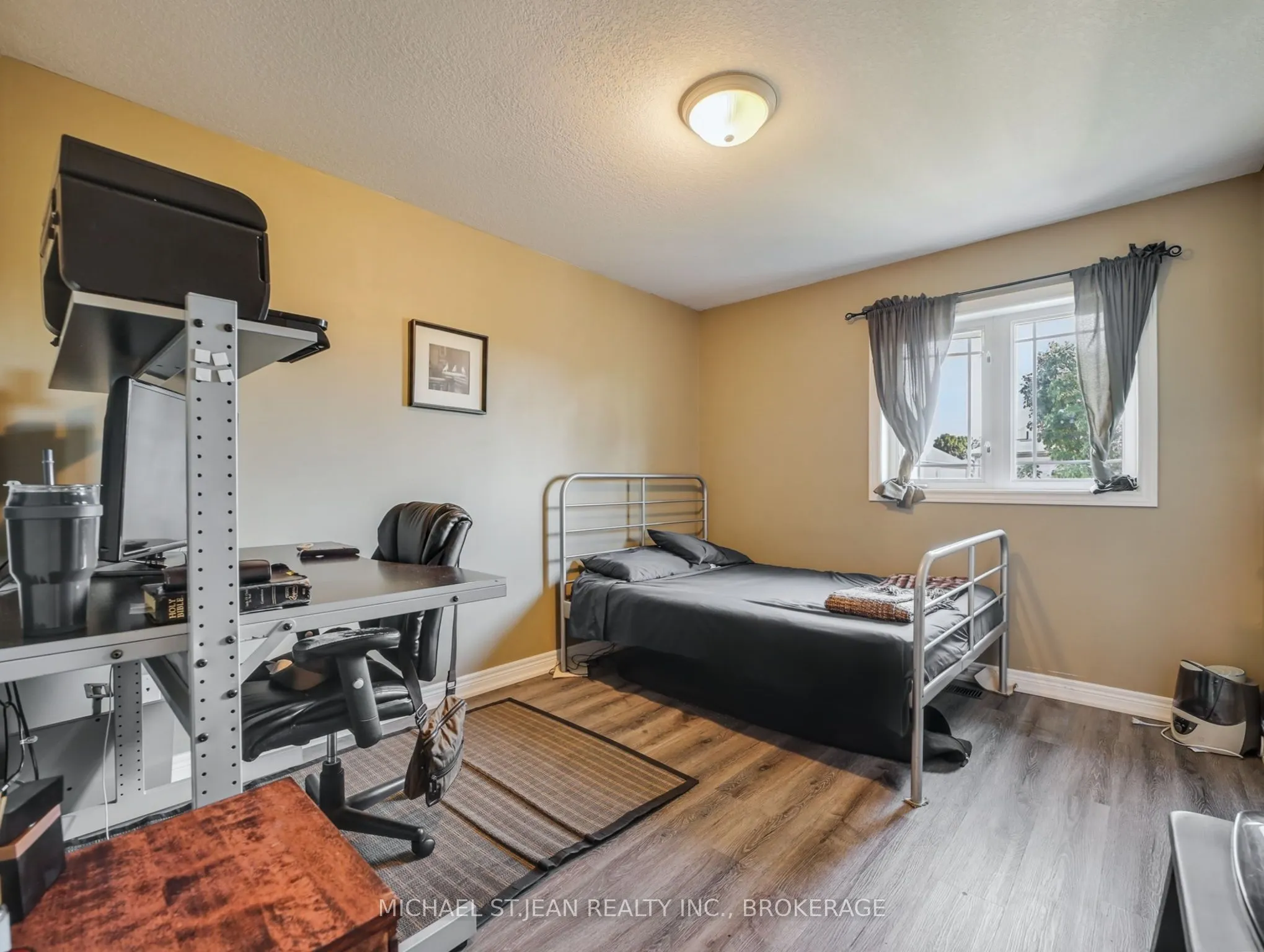 242 Upper Mount Albion Road, #19