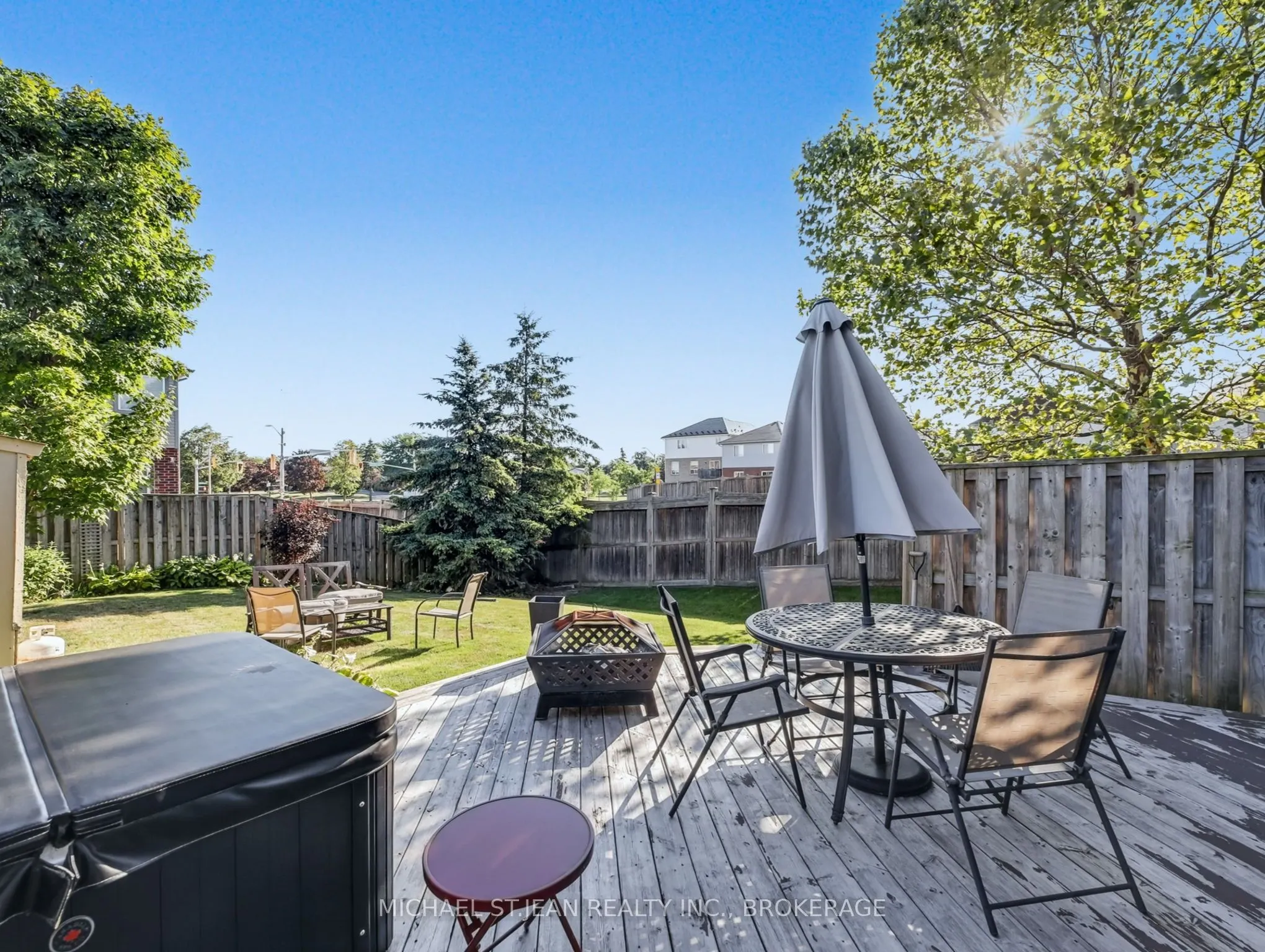 242 Upper Mount Albion Road, #19
