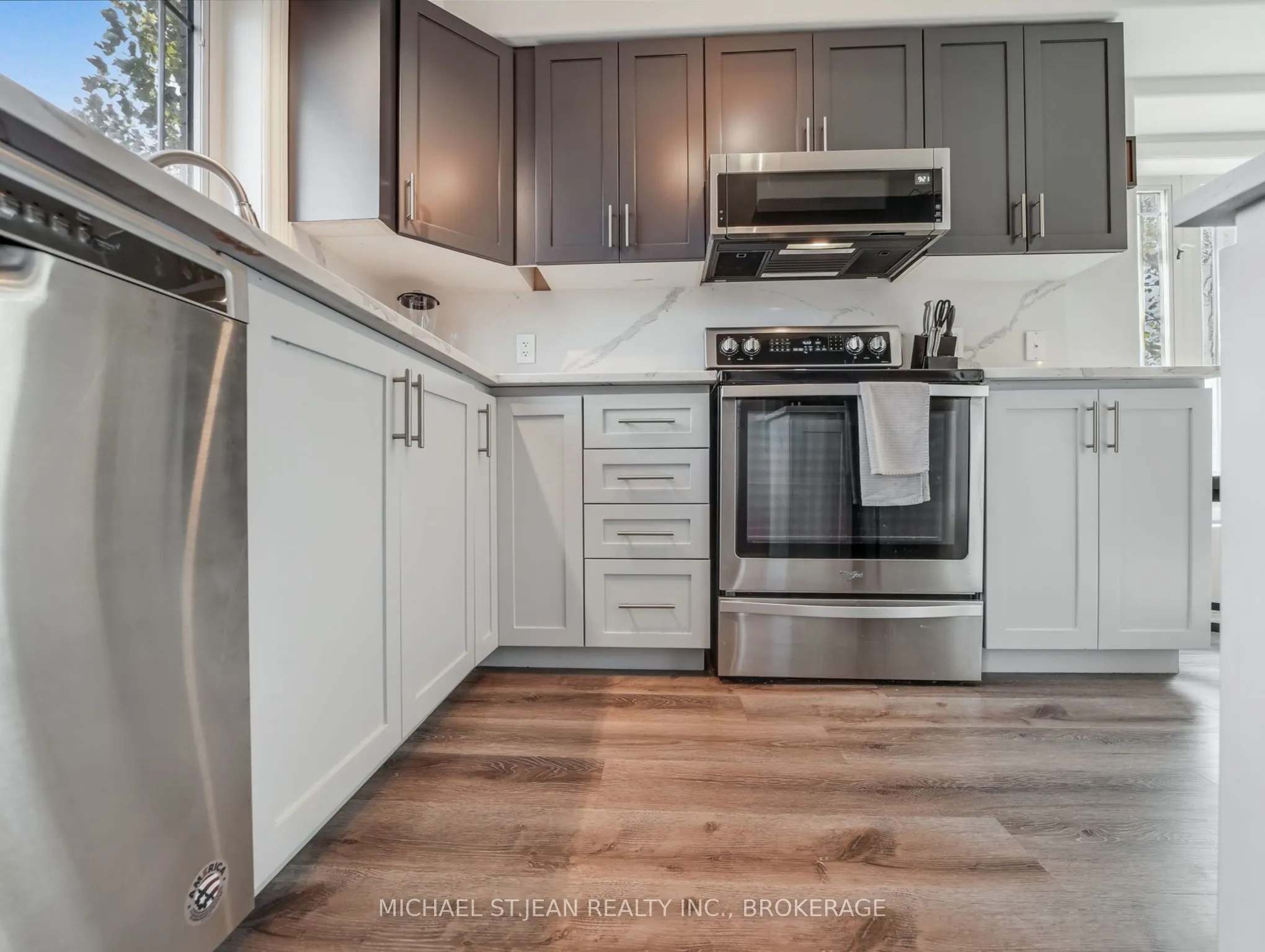 242 Upper Mount Albion Road, #19