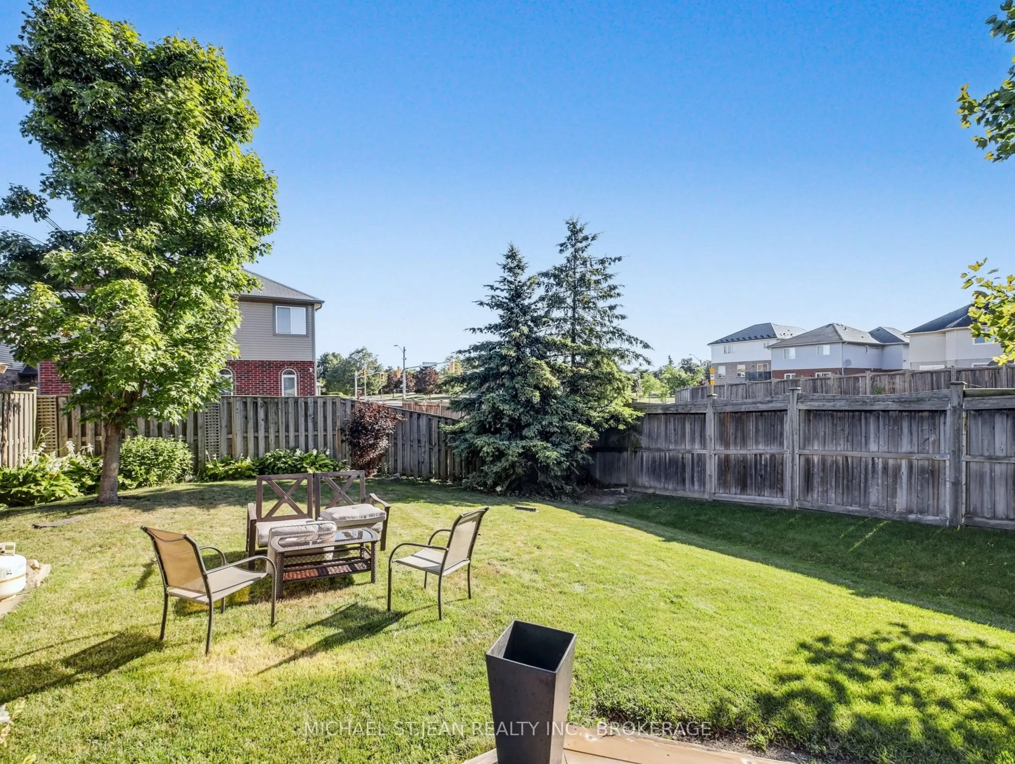 242 Upper Mount Albion Road, #19