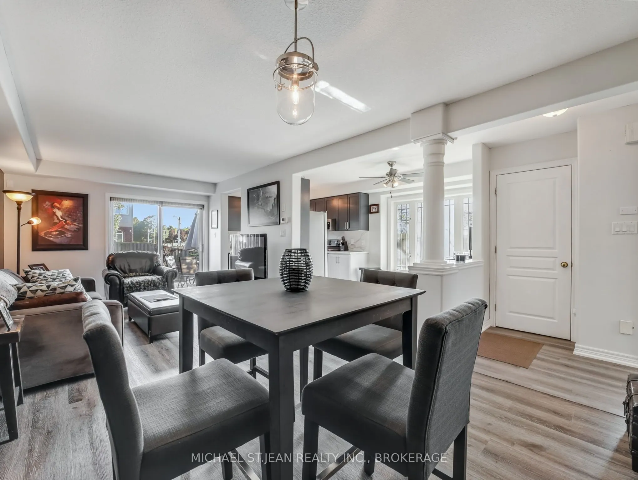 242 Upper Mount Albion Road, #19
