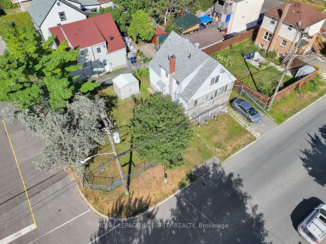 348 Lafontaine Avenue