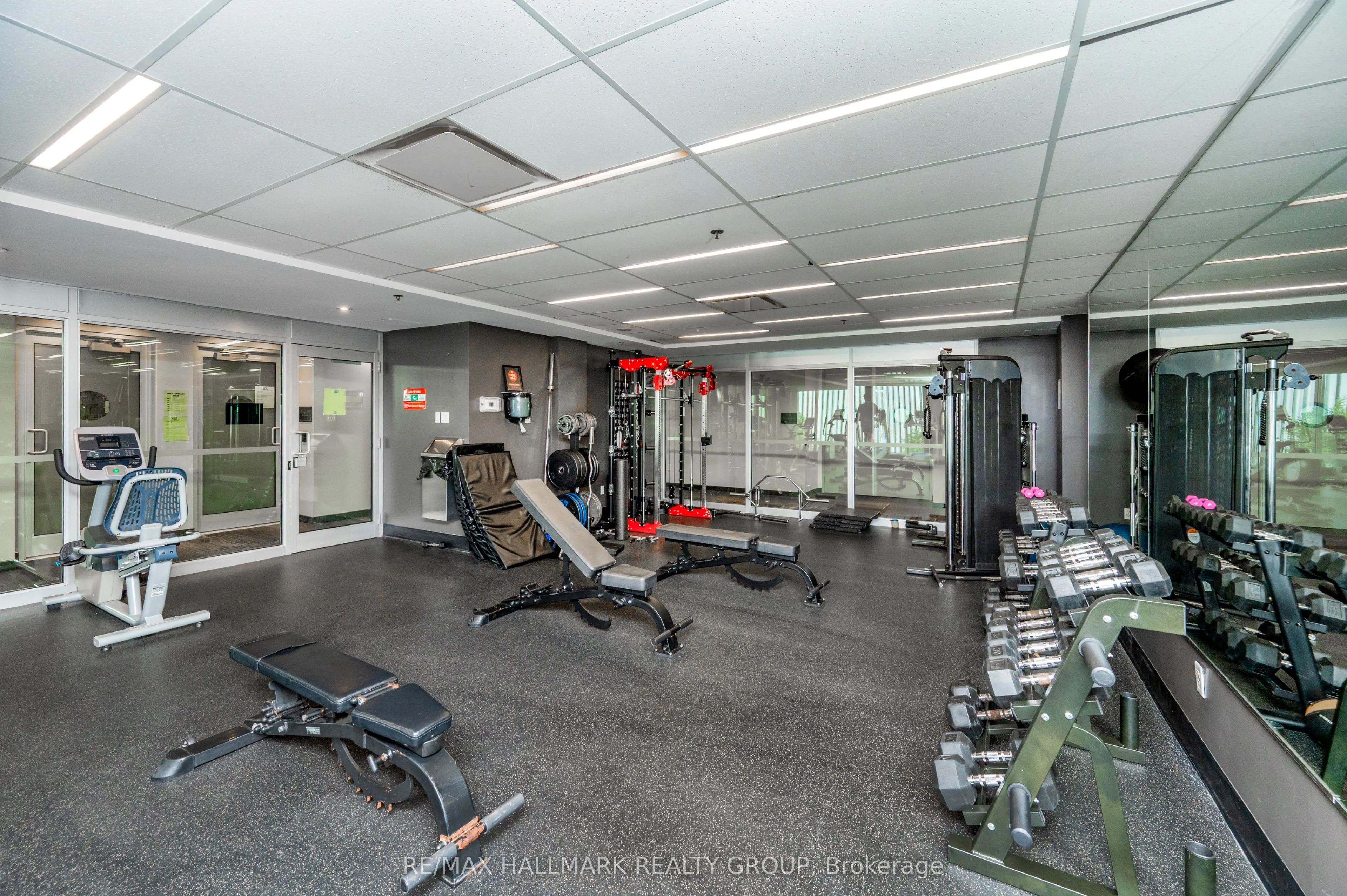 179 Metcalfe Street, #1904