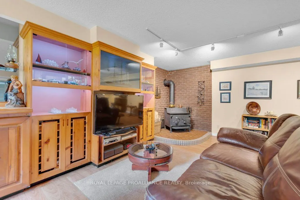 789 Hearns Road