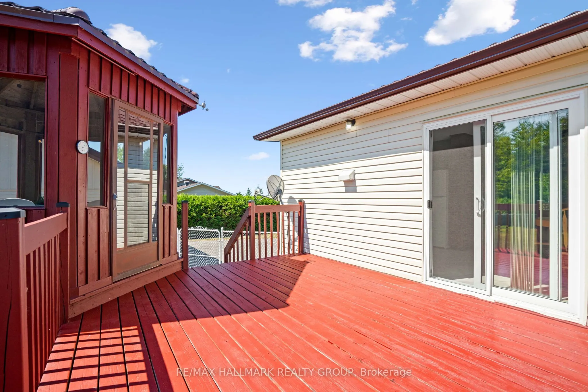 840 Du Golf Road