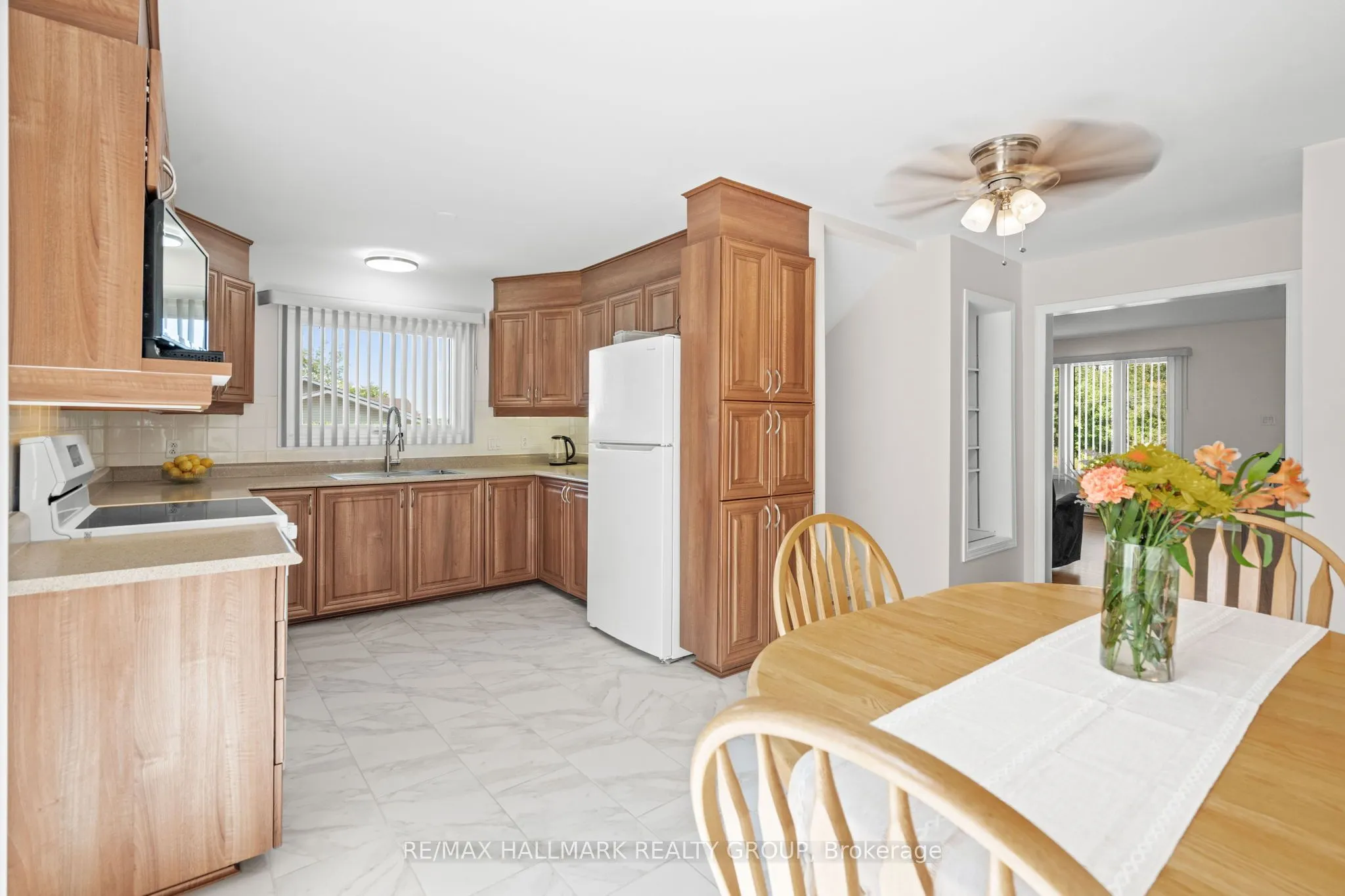 840 Du Golf Road