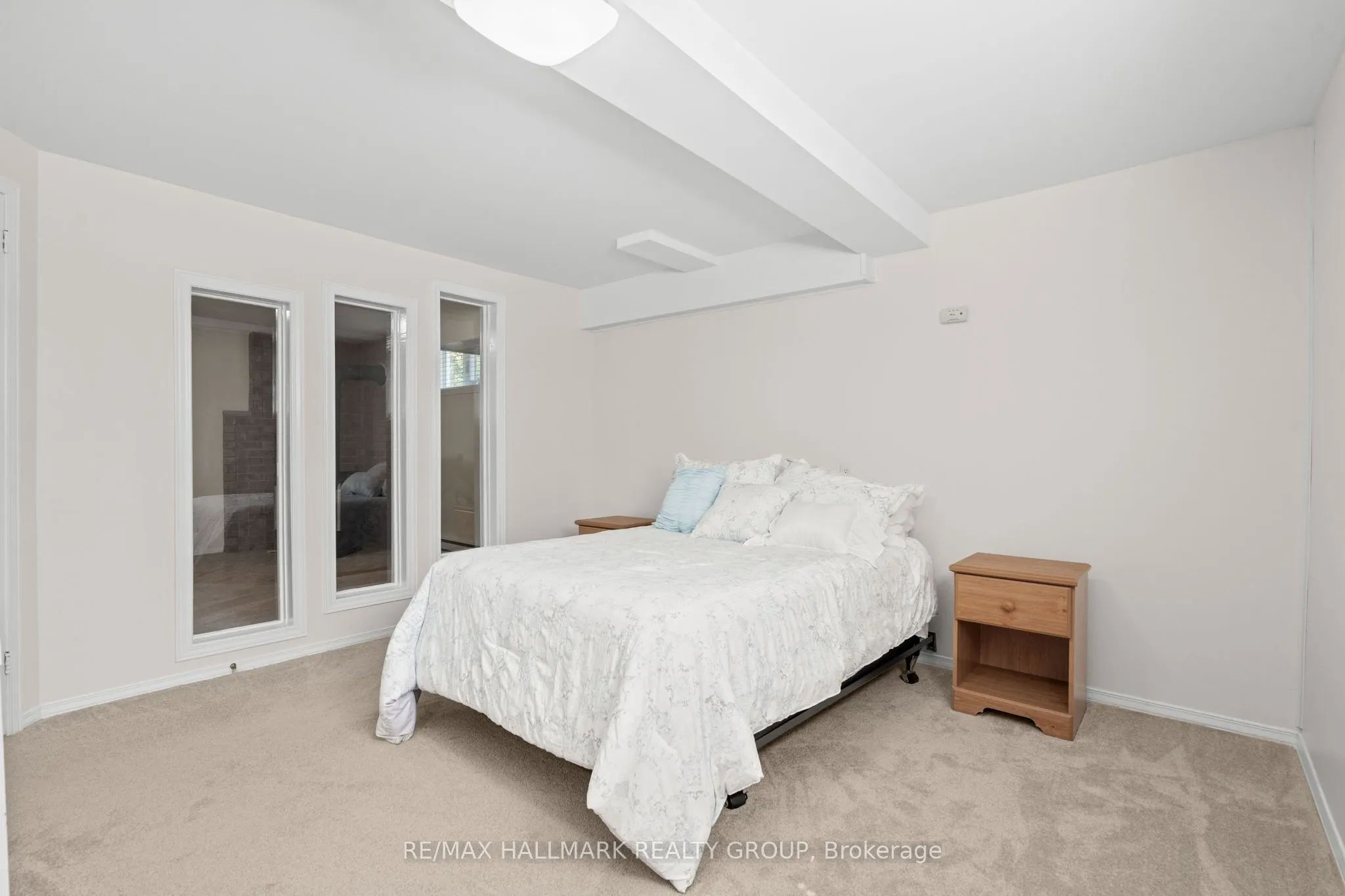 840 Du Golf Road