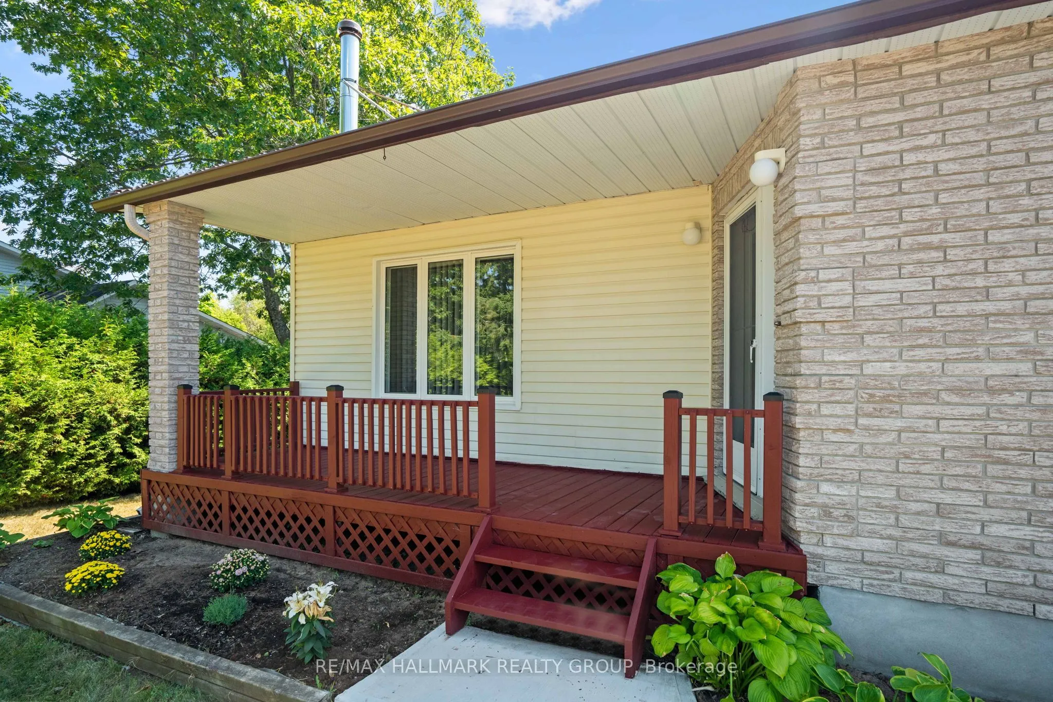 840 Du Golf Road