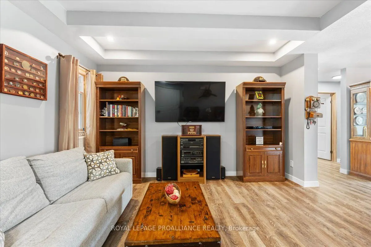 305 Bateman Road